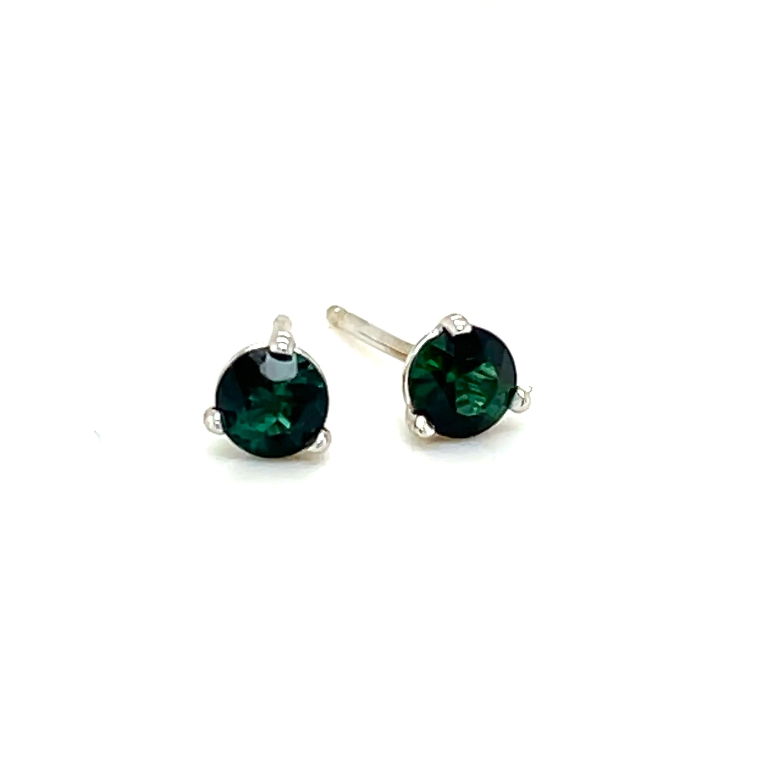 0.90 ct Green Tourmaline Stud Earrings
