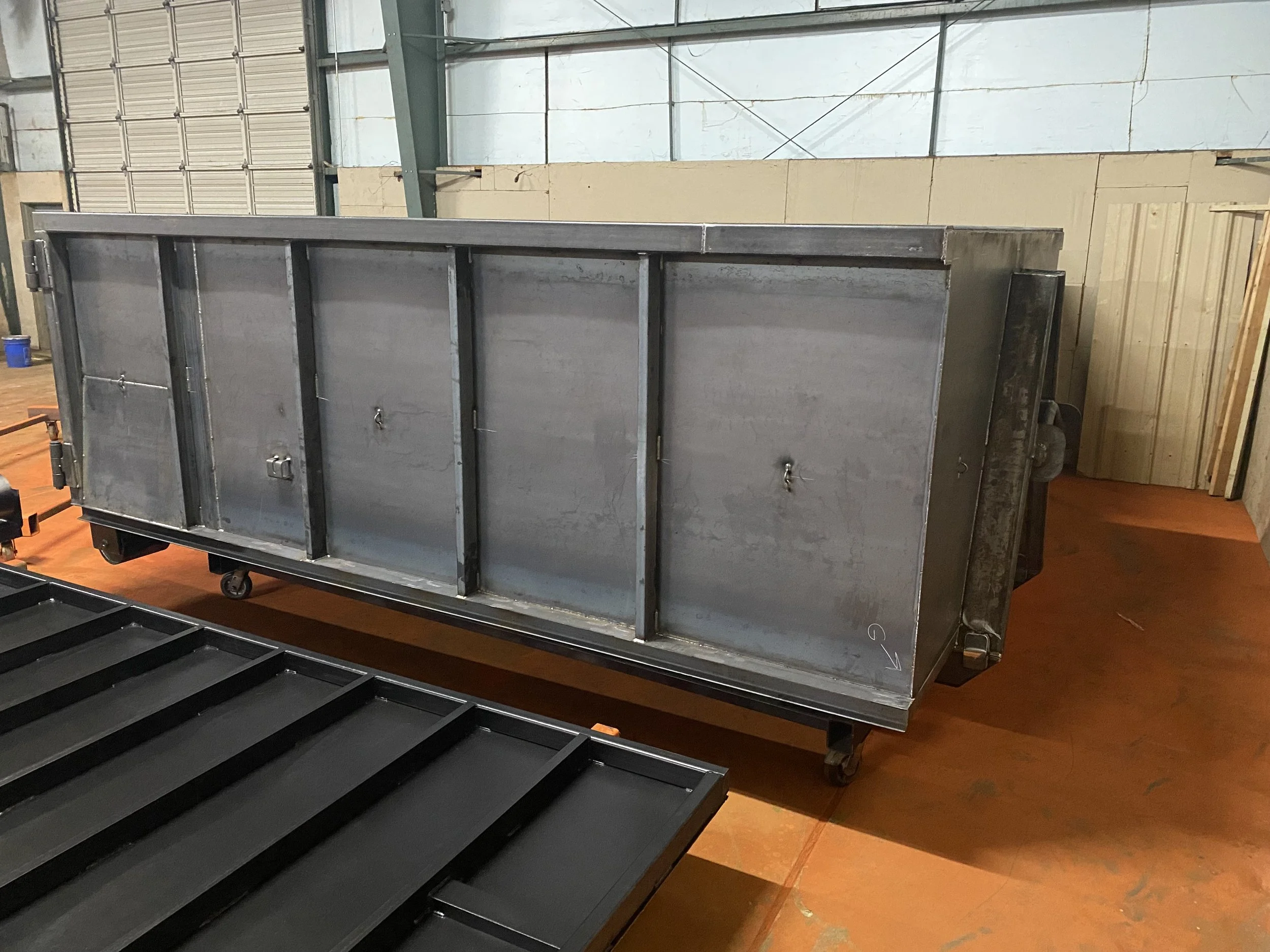 Hook Lift RollOff Dumpsters — Ozark Dumpster Manufacturing