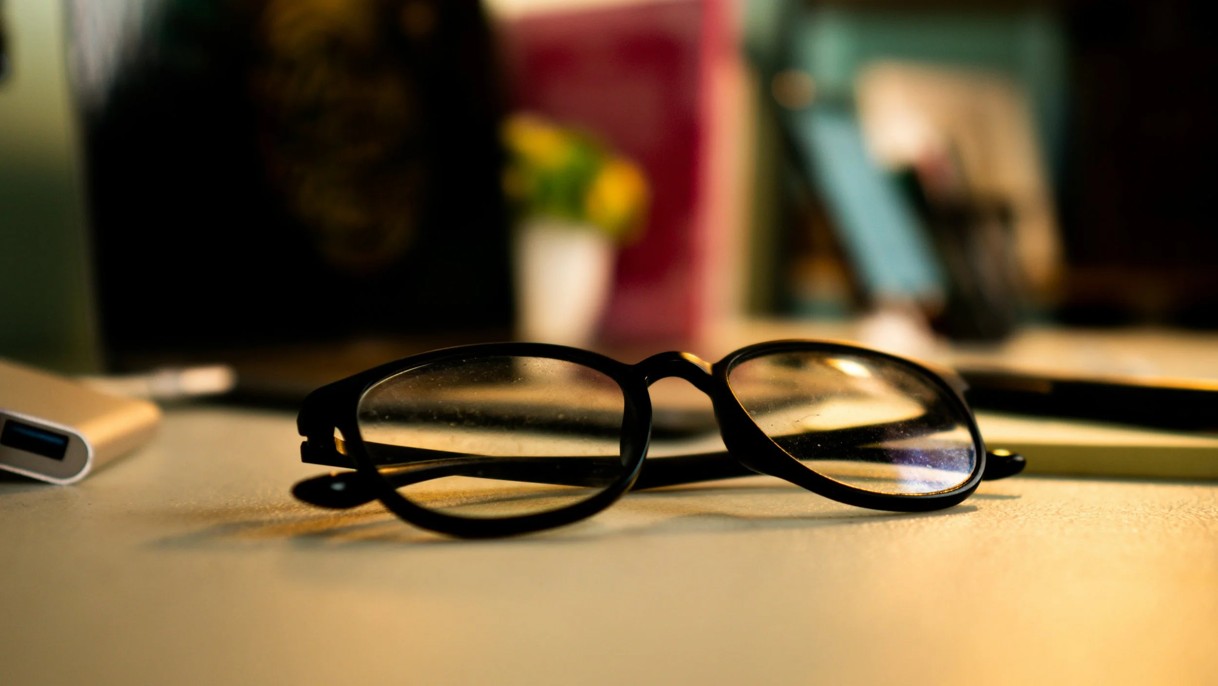 CNIL Warns Businesses About the Privacy Risks of AI Smart Glasses