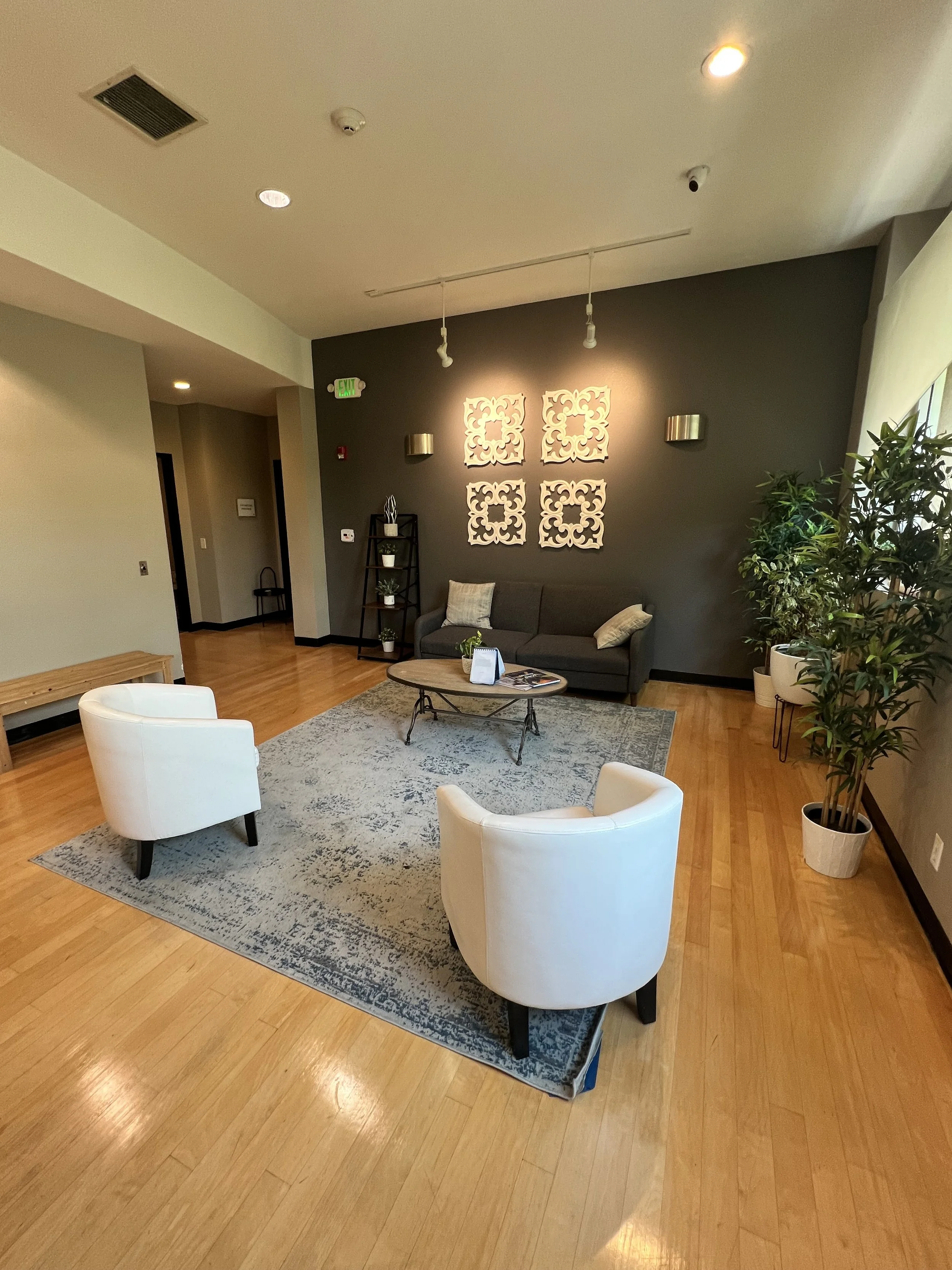 Waiting Room.jpg