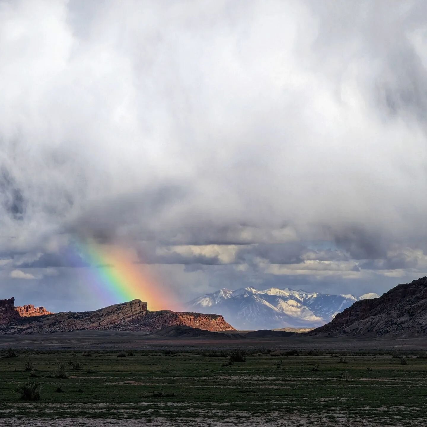 A little #rainbow in the afternoon as storms roll through the valley. #moab #boondocking #rvliving