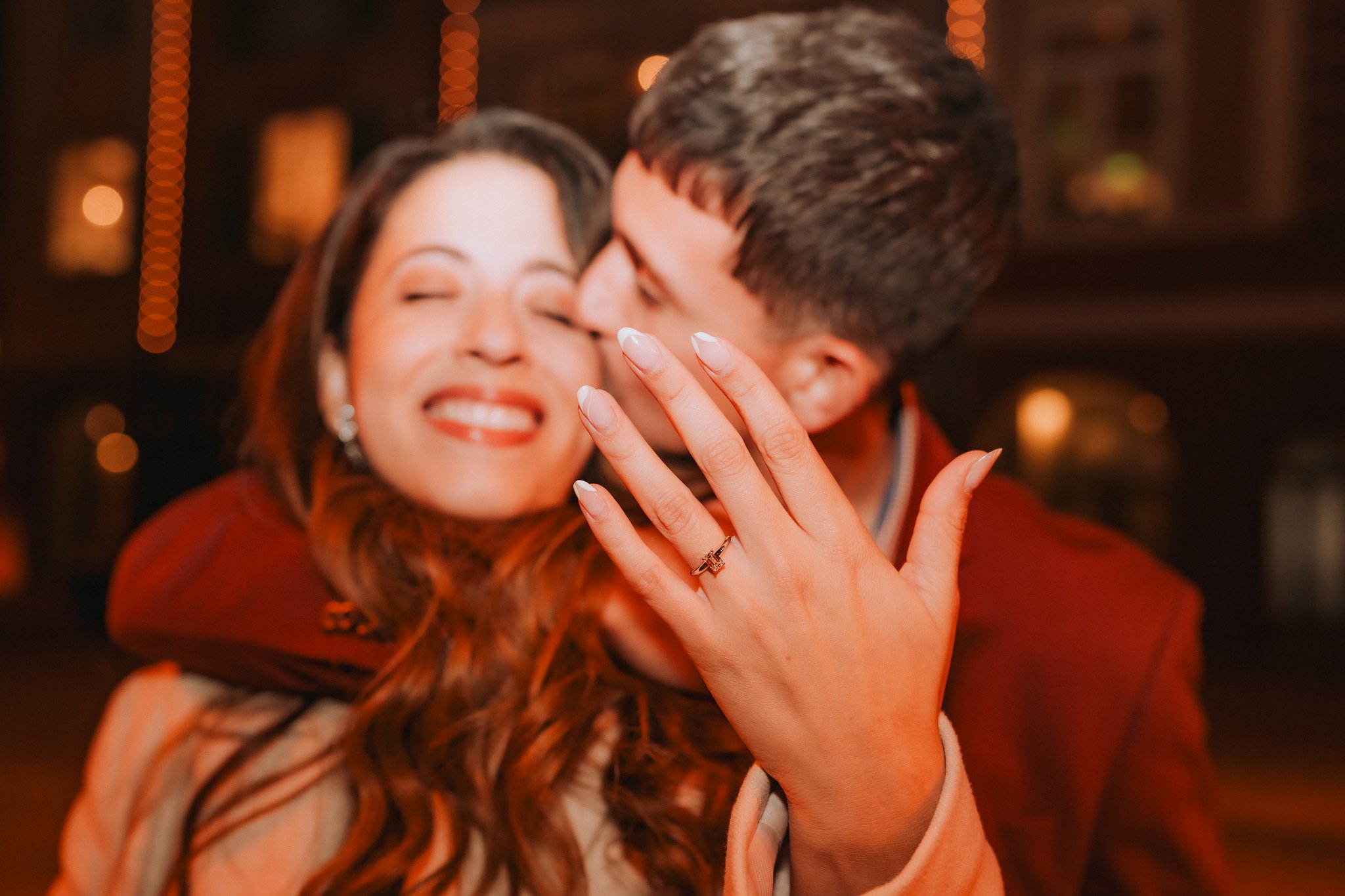 How to Hire a Photographer for a Proposal Without Your Fiancé Knowing