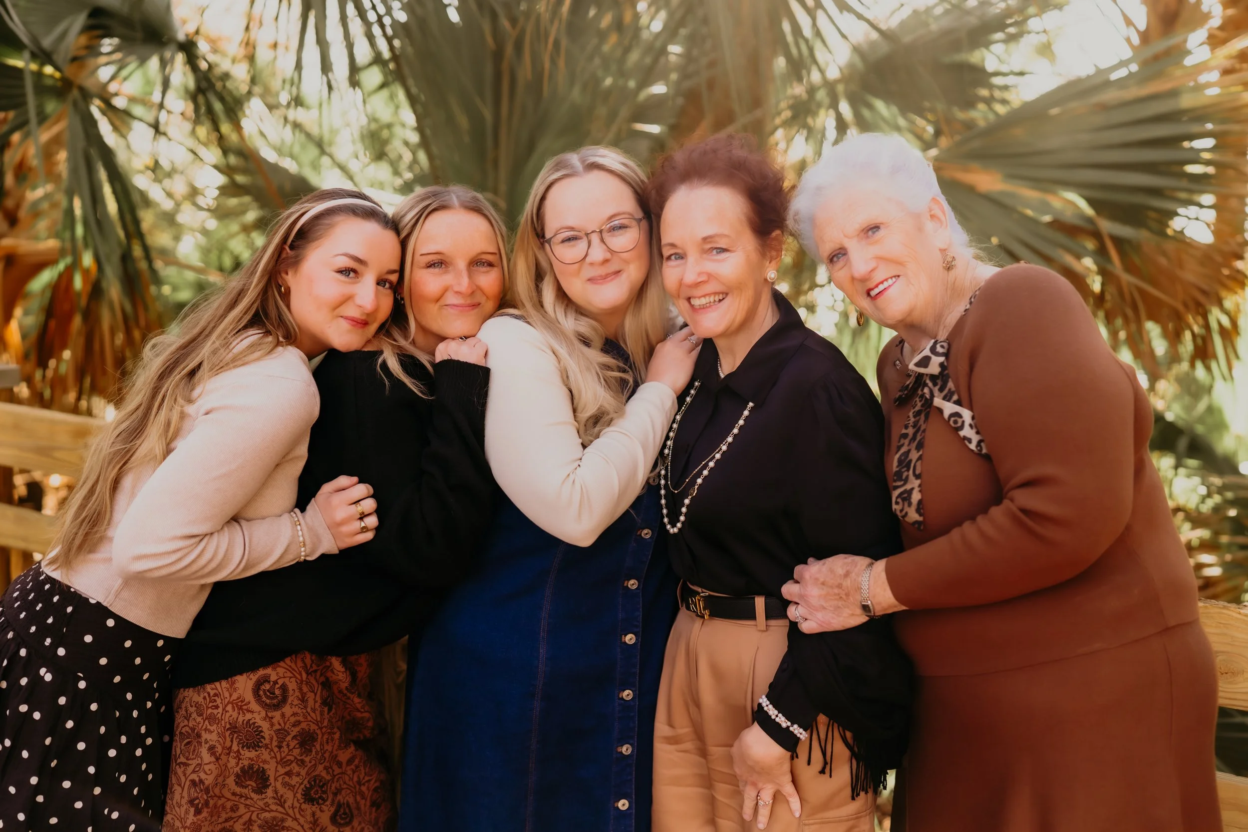 Why You Should Book Generational &amp; Extended Family Photos While You’re on Vacation