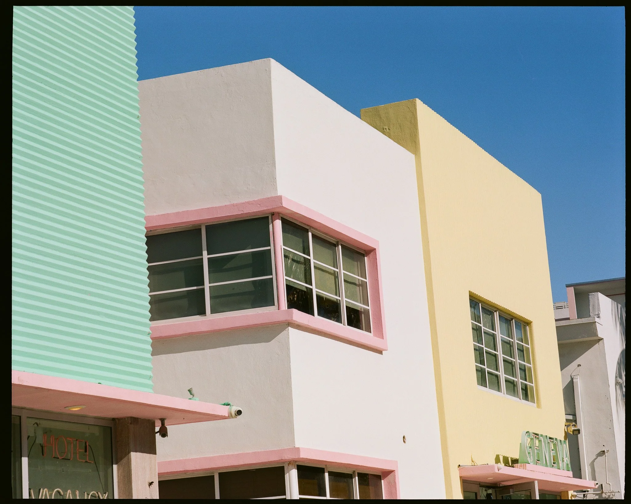 MIAMI BEACH ART DECO
