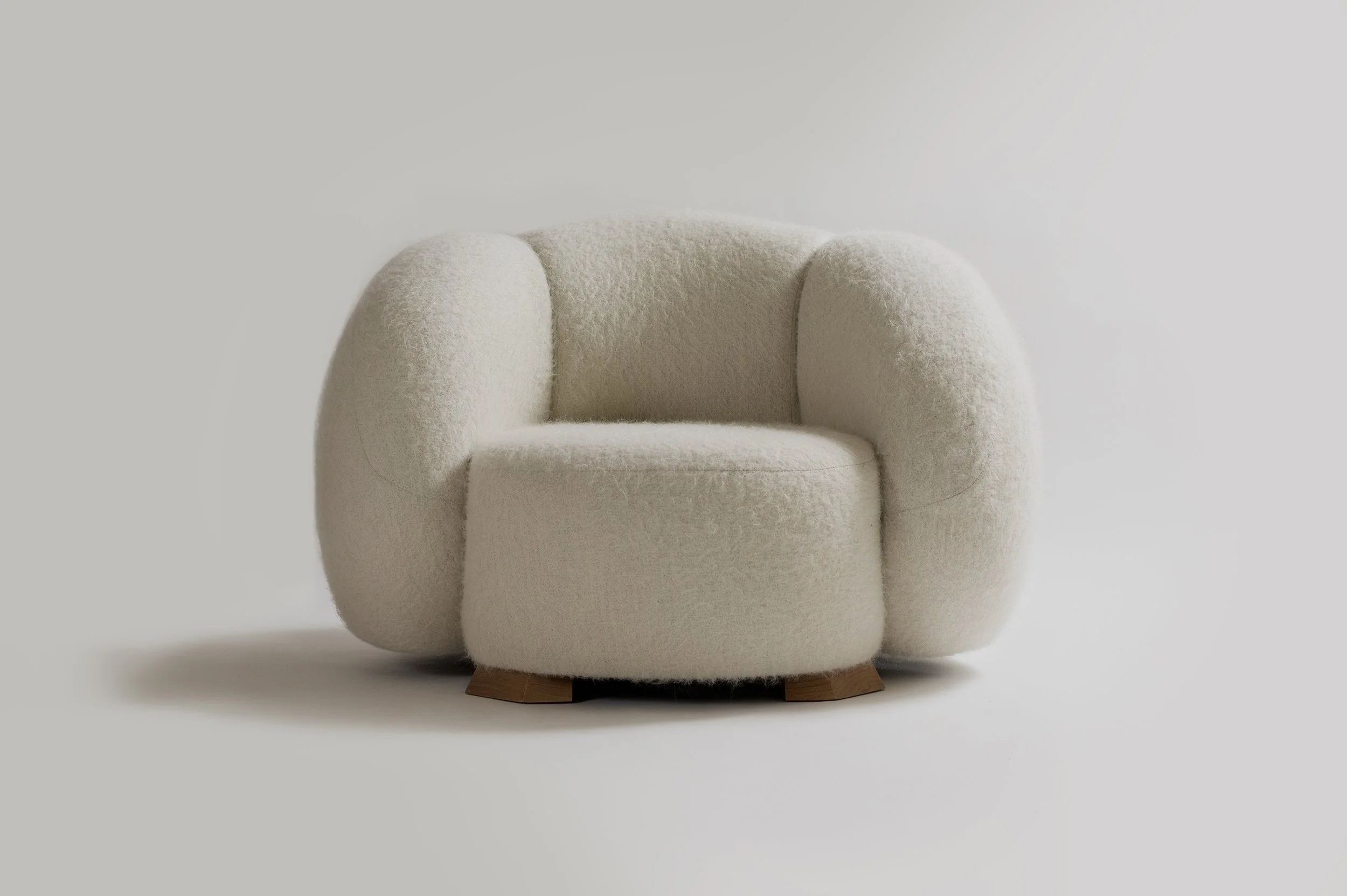 MONTE ARMCHAIR