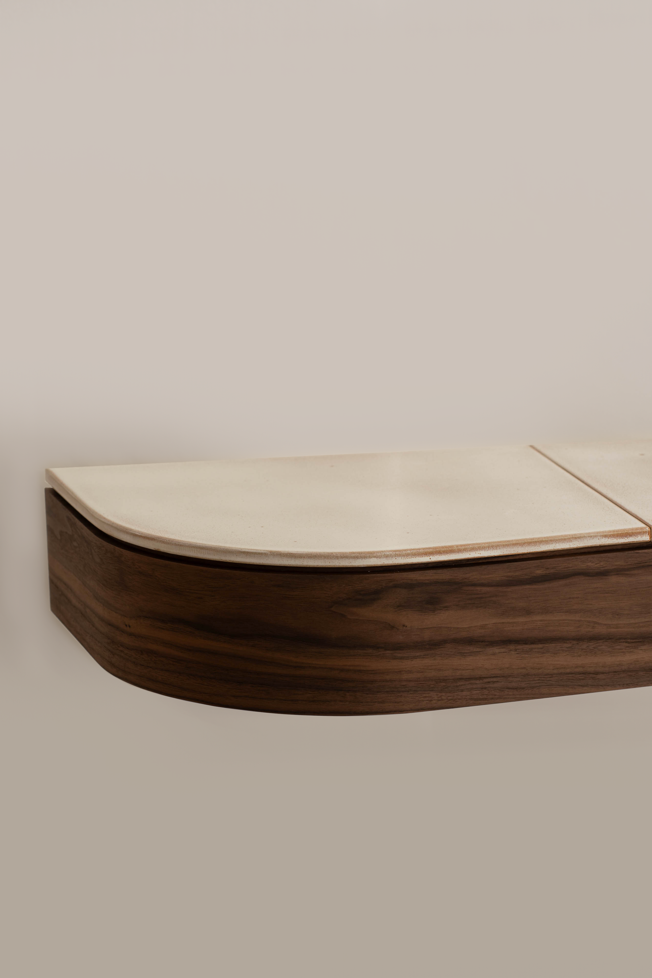 G&D Lison Console 4.png