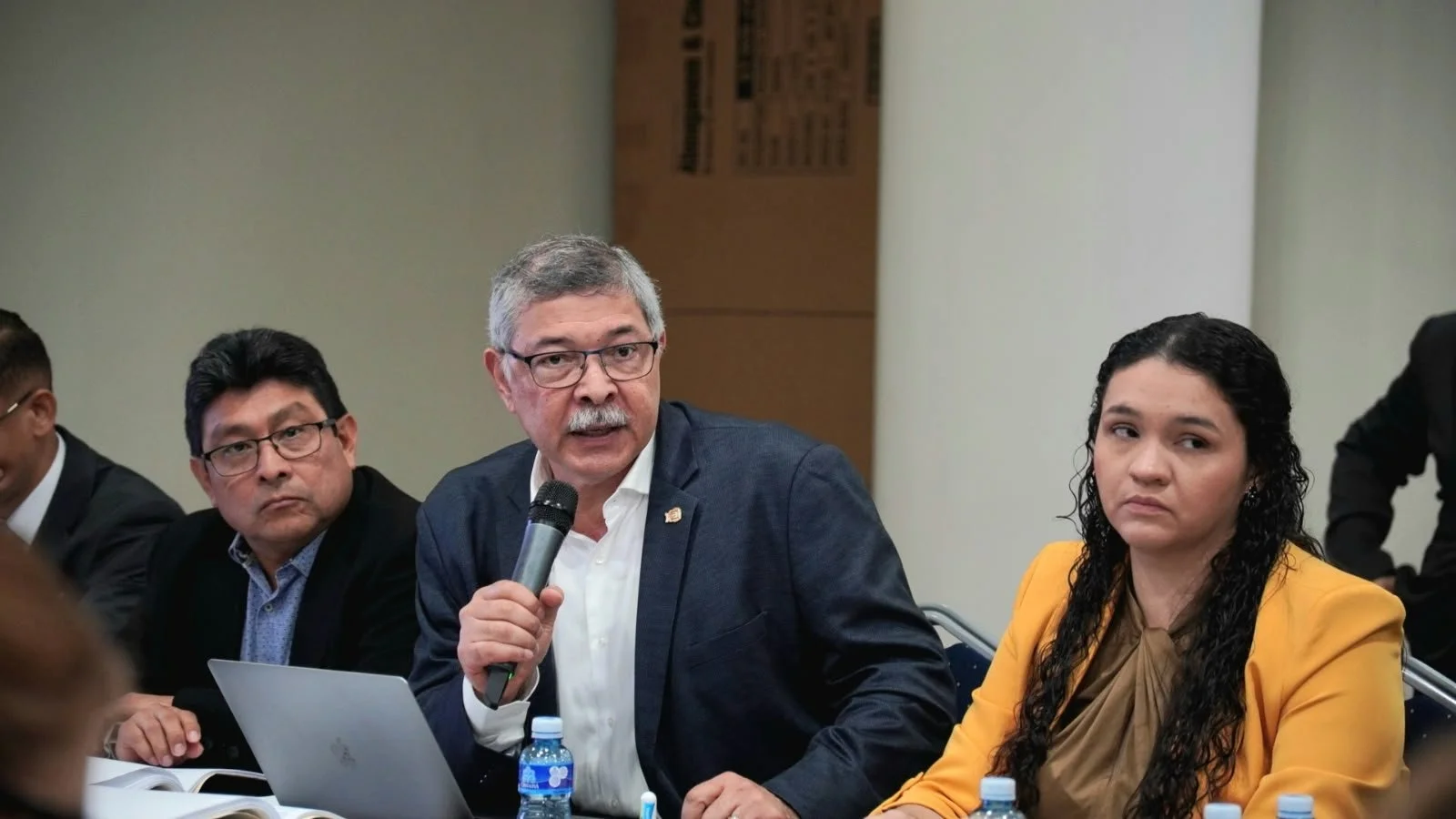 Dos años en la mesa