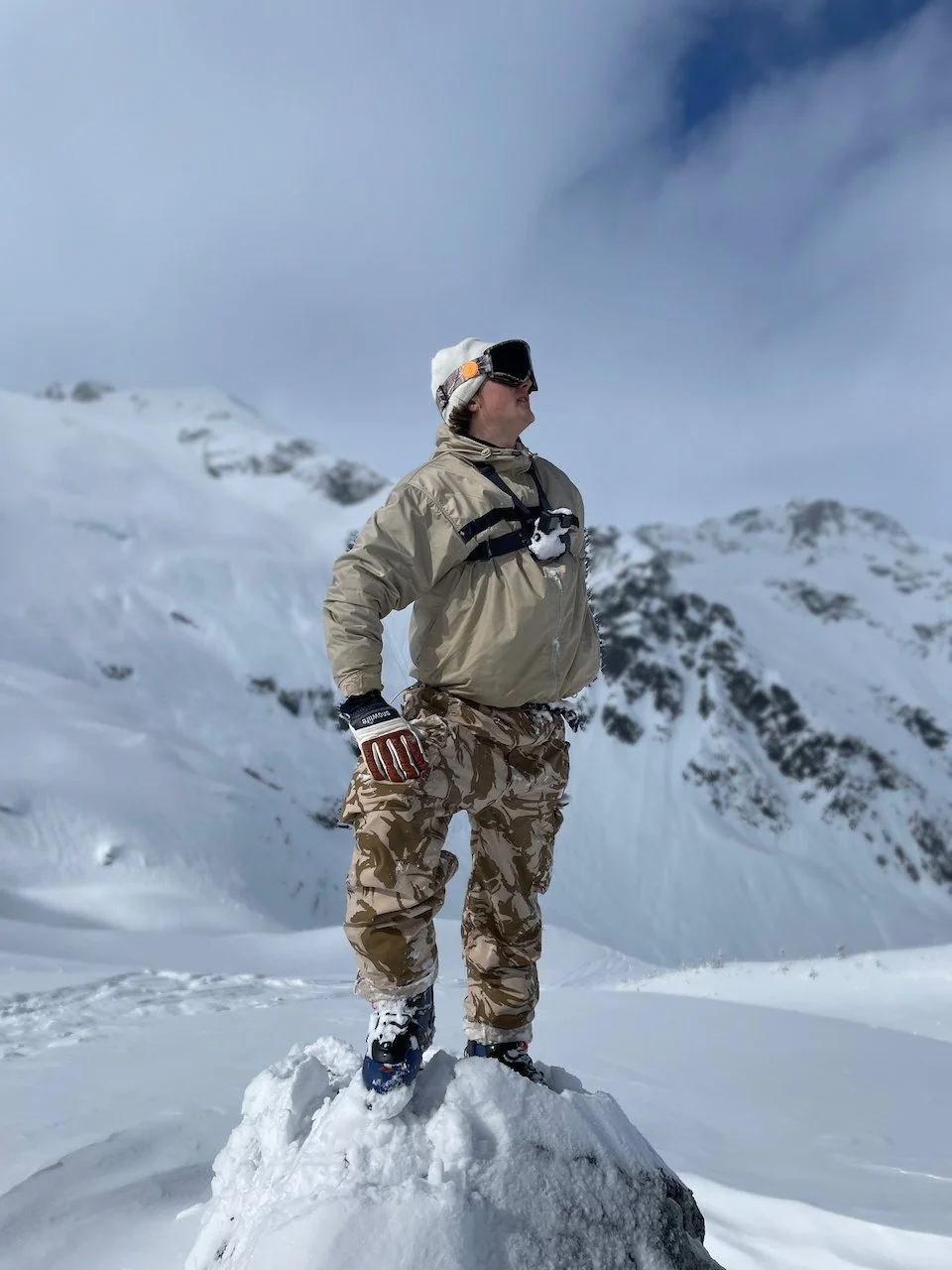 Gregor... lodge hand, entertainer, ripper skier and definitely his own man.