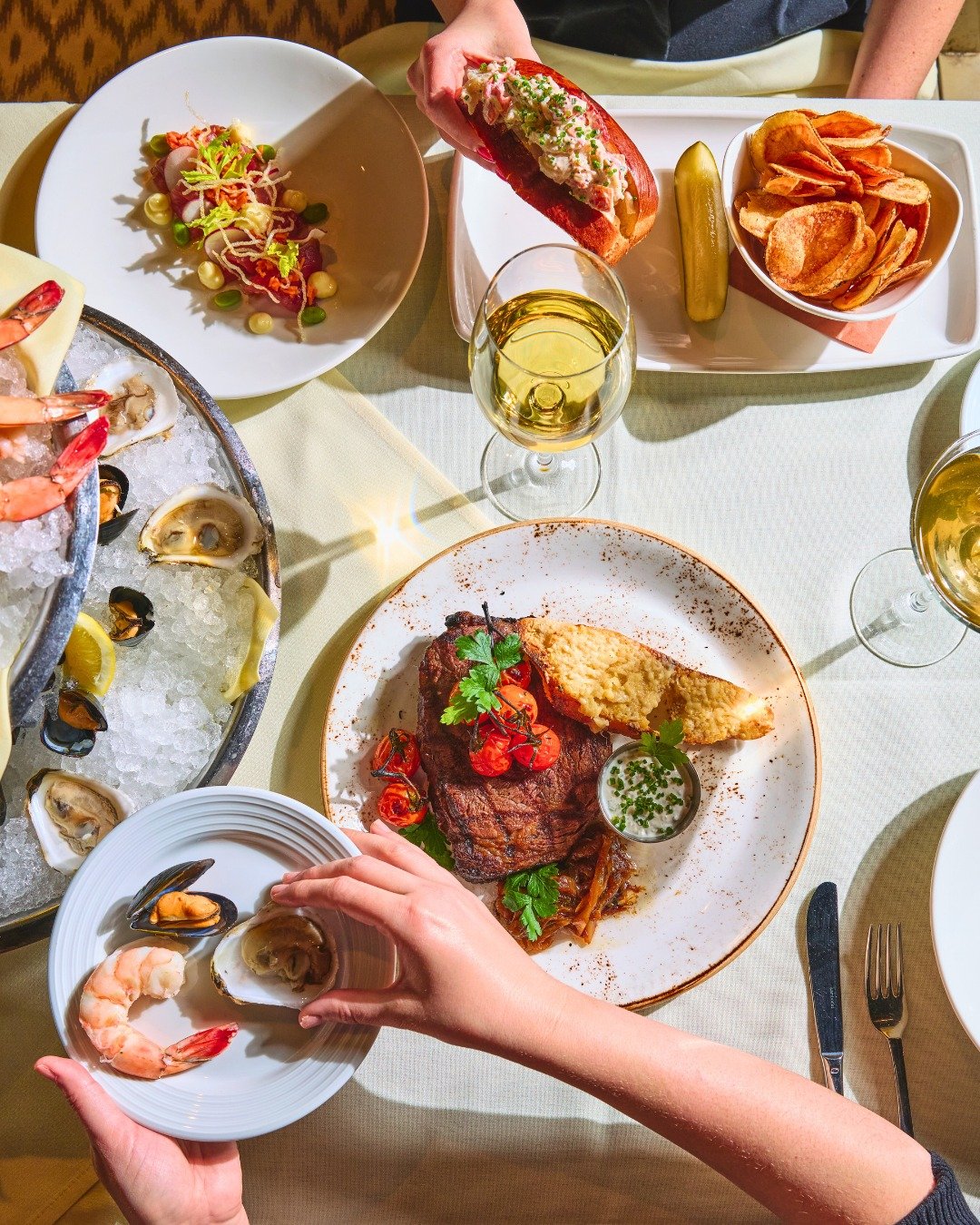 Dinner's calling...

📸 @briansamuelsphotography