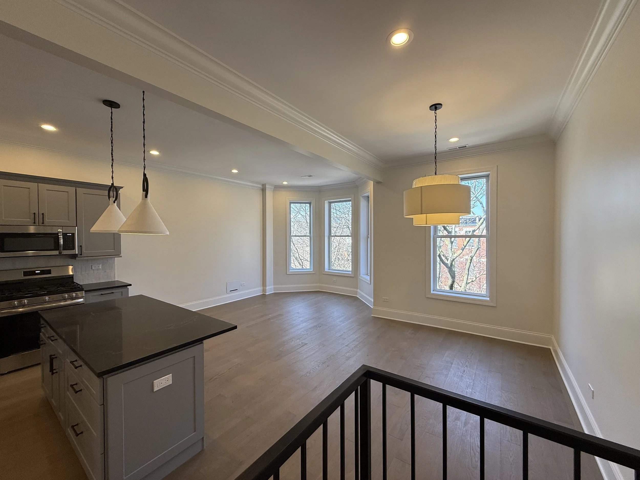 06 - Living Room and Dining Area.jpeg