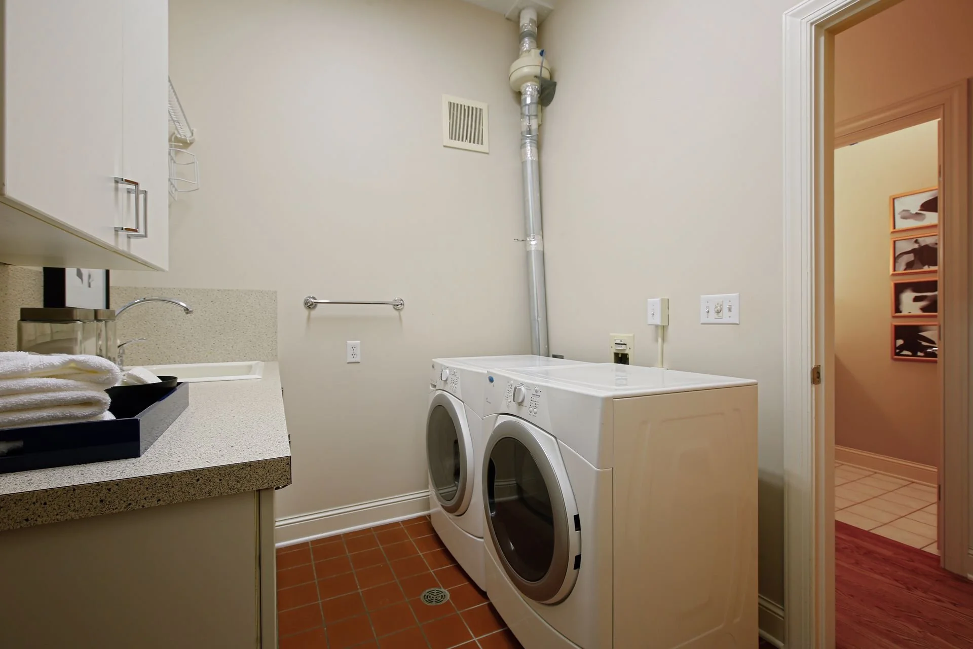 51. Laundry.jpg