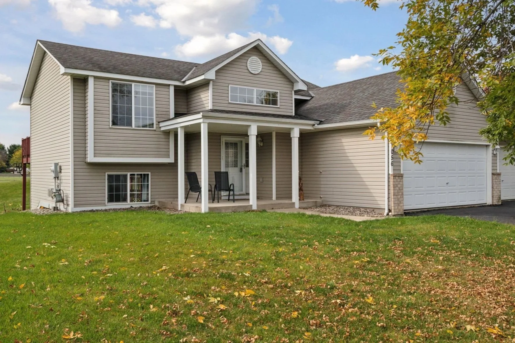 1056 Meadow Street - PENDING