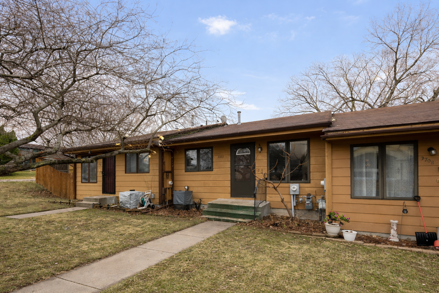 3704 Chandler Drive NE