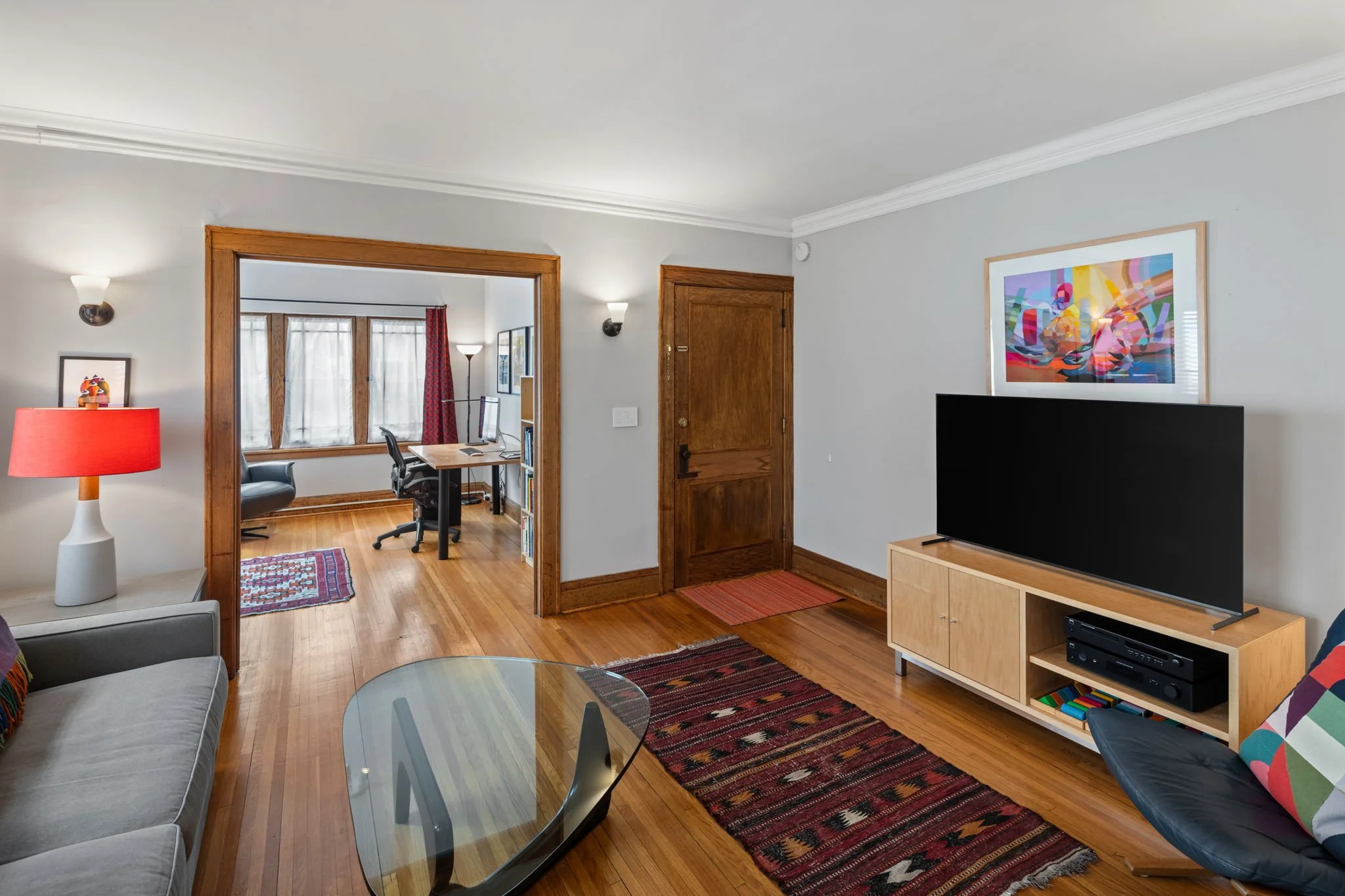 7-web-or-mls-3129-fremont-ave-s-2.jpg
