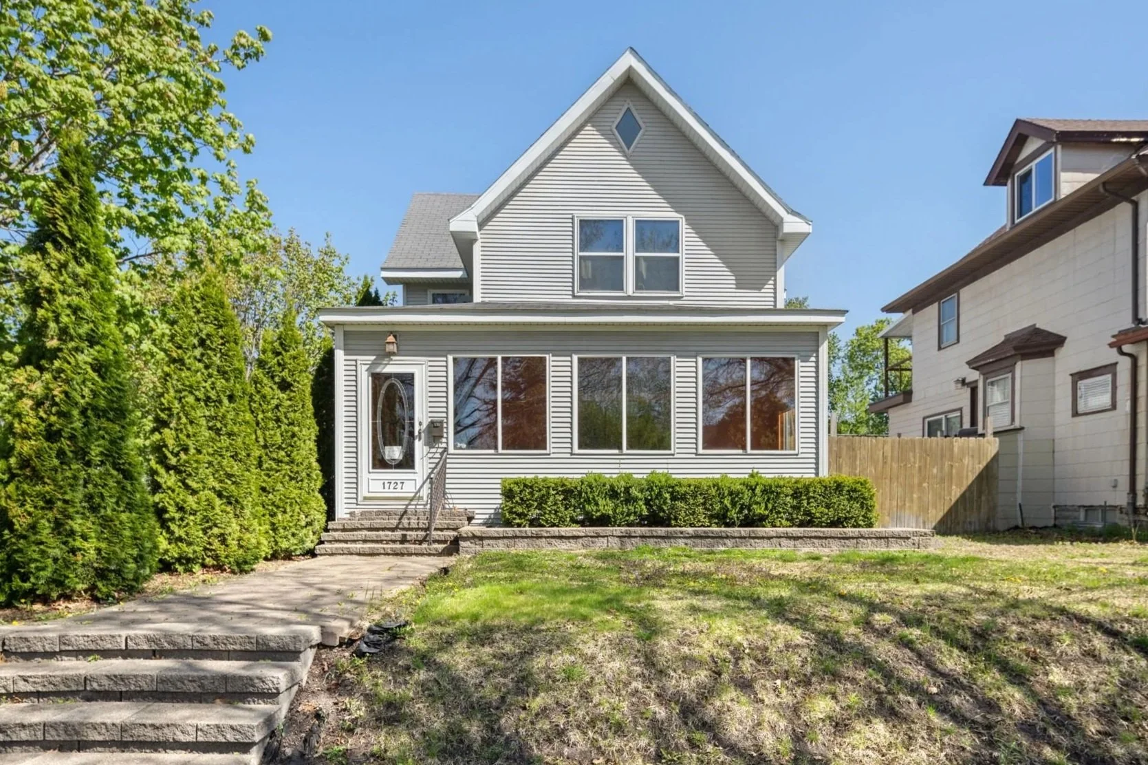 1727 Marshall Avenue - PENDING