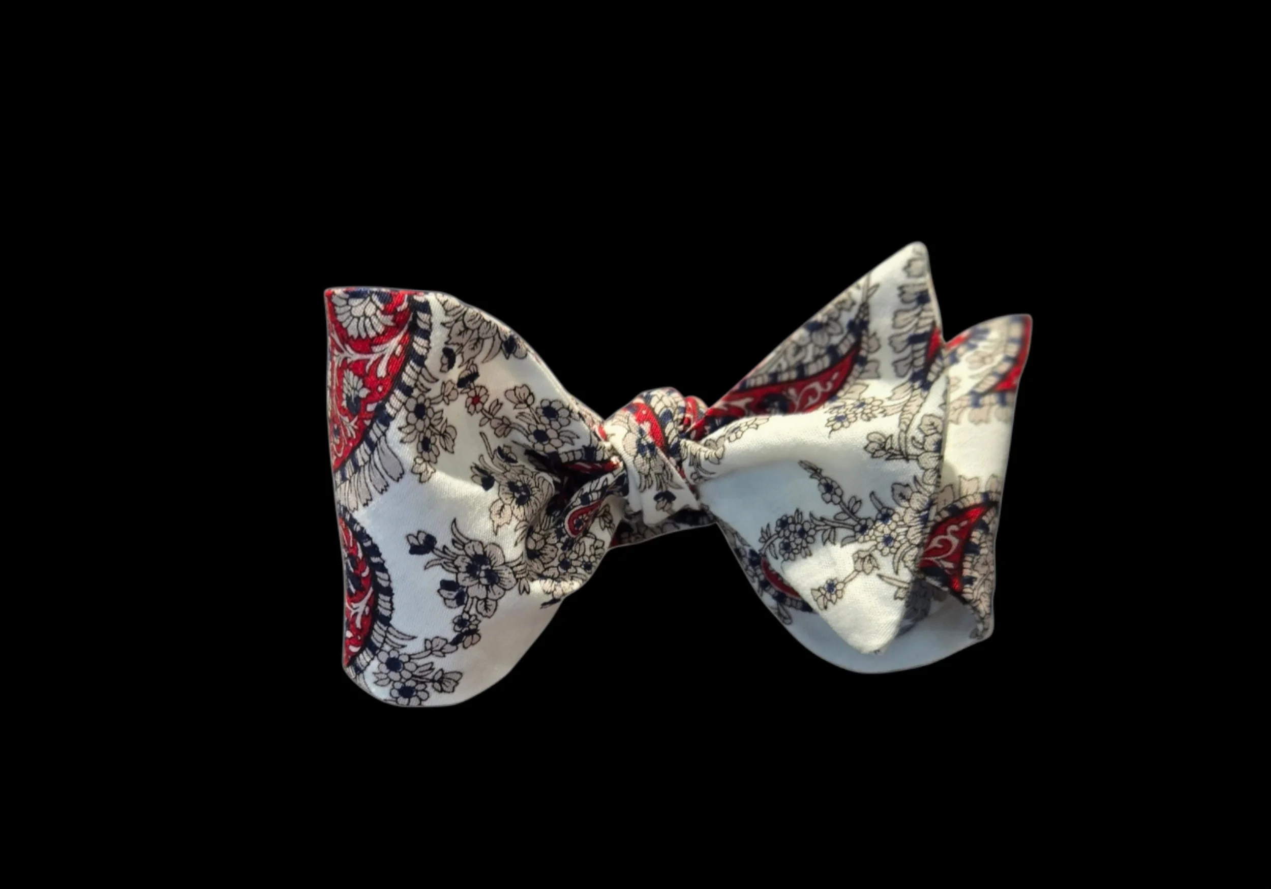 JL Michael’s White Cotton Paisley Self-Tied Bow Tie