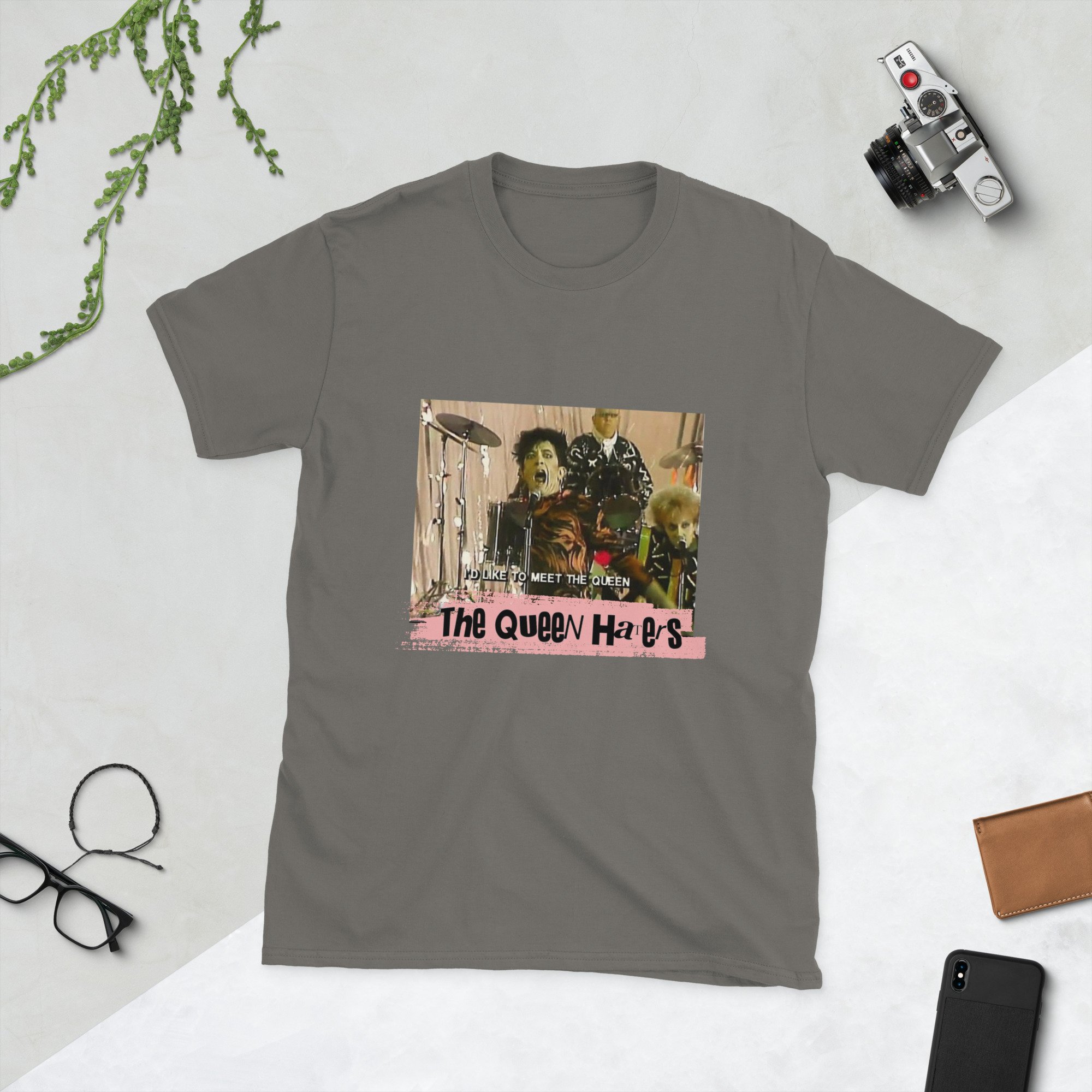 unisex-basic-softstyle-t-shirt-charcoal-front-679c61825c98a.jpg