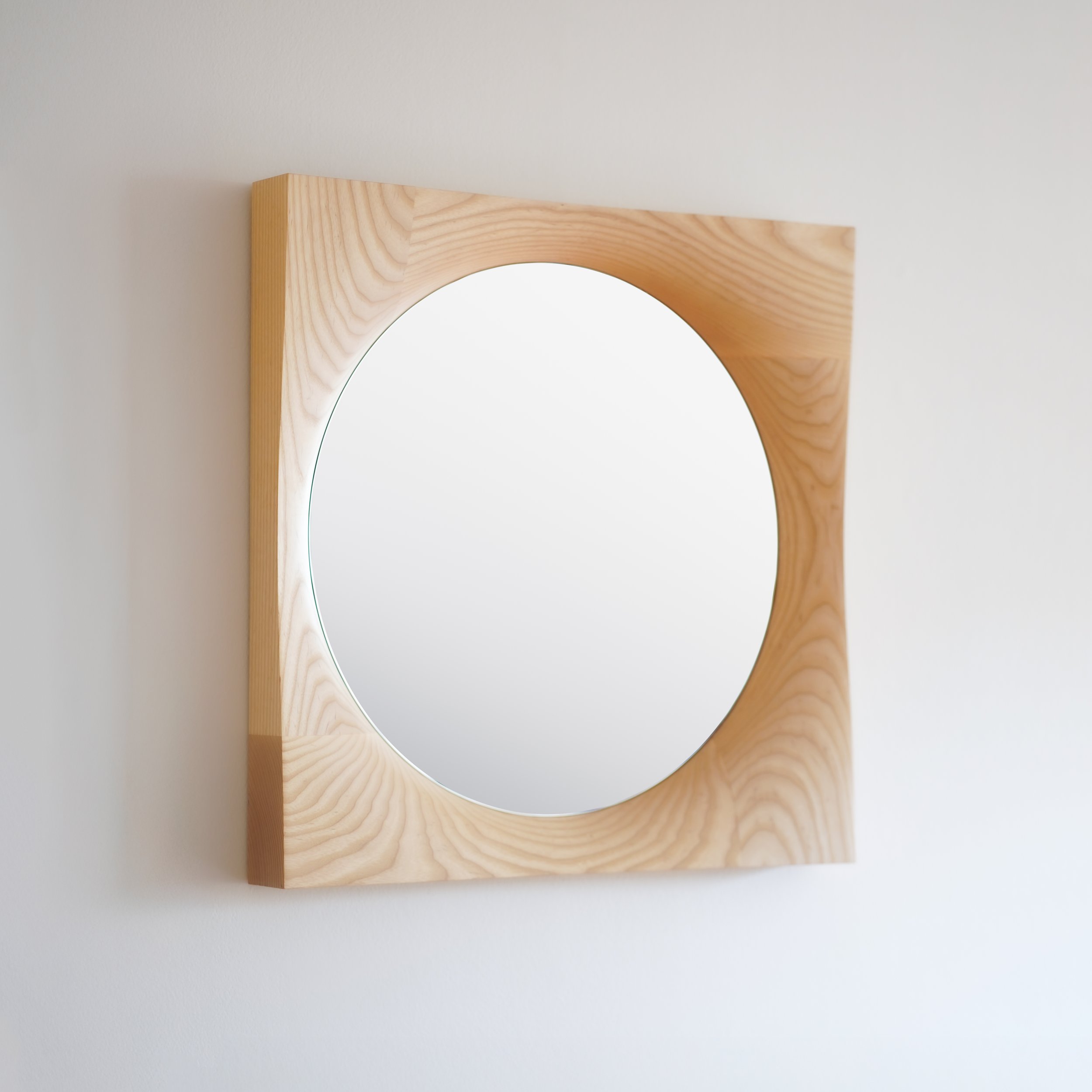 MEDIUMSMALL_MORPHED2.jpg