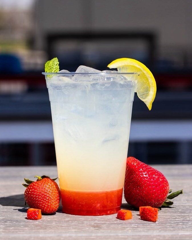 Get ready for hot days with our new strawberry lemonade. 🍓

Now available at @grangefoodhallcolorado #EatUH