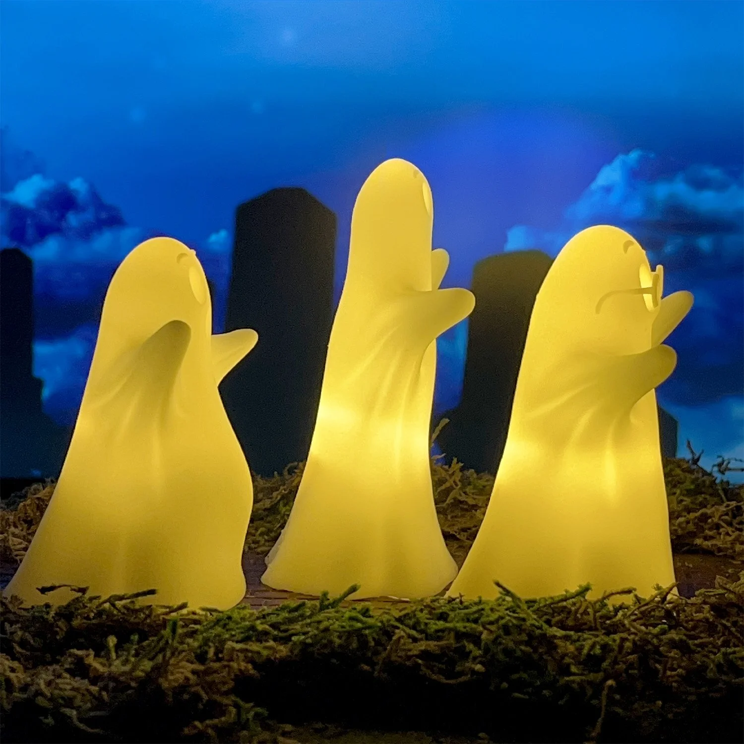alloween ghost set for mantel, desk, or shelf decorations