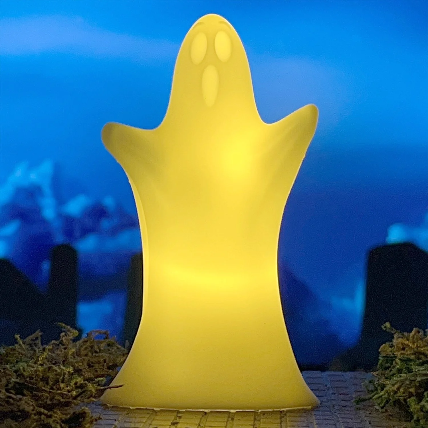 Flaca Ghost 3D-printed Halloween decoration with glowing LED light