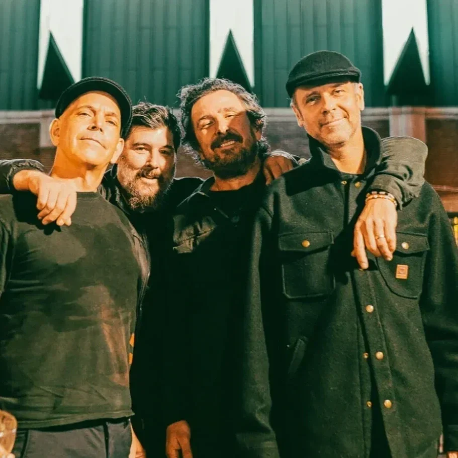 THE BOUNCING SOULS