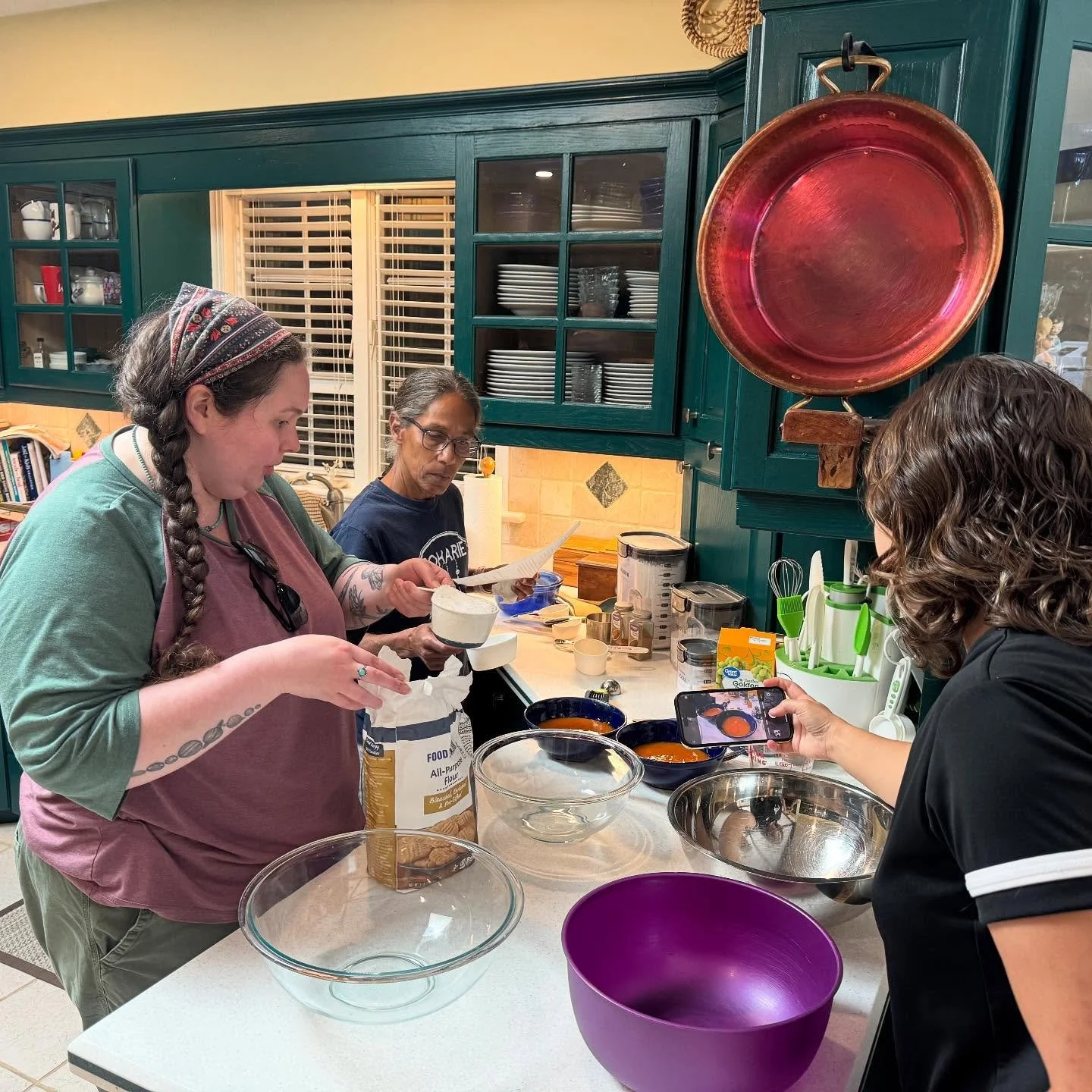 Triangle Native members just following the instructions given by Dr. Linwood Watson as we foraging persimmons at his home and turned them into cookies 🍪 You will be able to find the recipe and more photos from our time on our website.