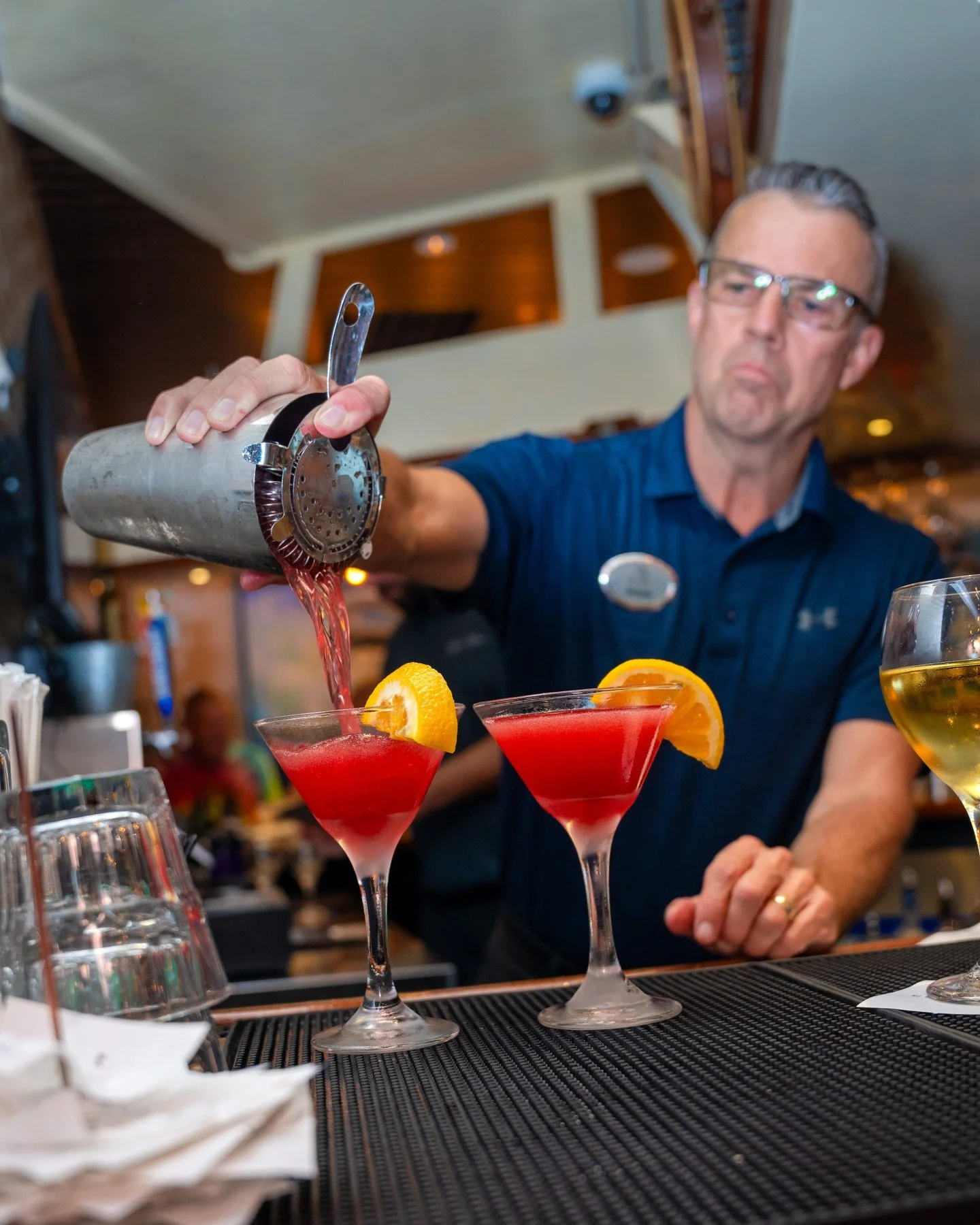 What are you drinking tonight? 🍻🍷🍹🍸

Come try one of our elevated signature cocktails at the boat bar! 🛳

Doug's ready to shake you up a jalapeno margarita or a dirty martini! 

#naplesfloridabar #Bars #signaturecocktails #titosvodka #patron #re