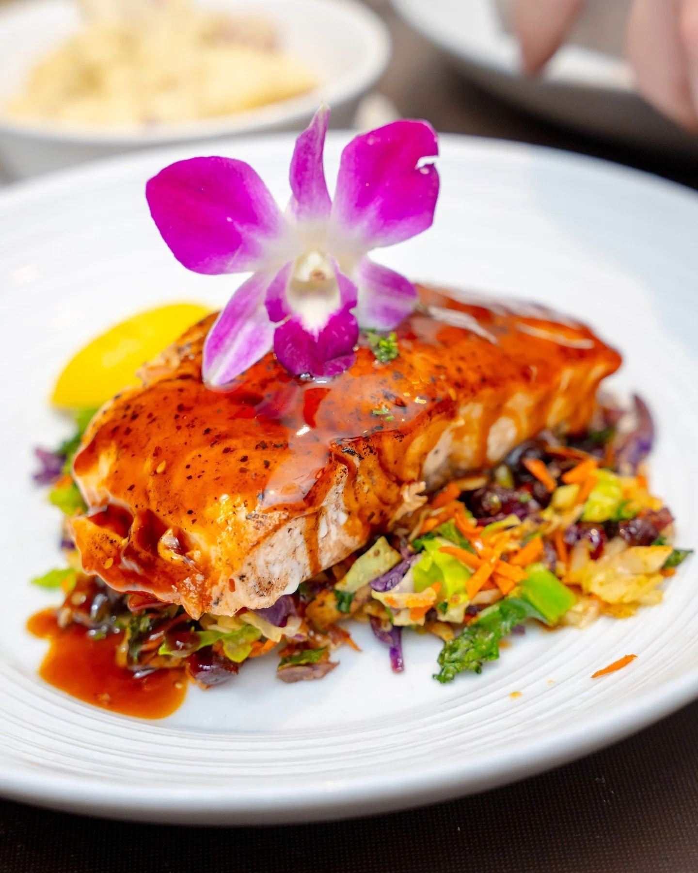 What is your go to Swan River Signature dish? 🍽

One of our bestselling dishes is our Teriyaki Salmon- our customers absolutely LOVE this dish so much so that we added it as an option on our LUNCH MENU! 🤩

Come in for lunch or dinner and try it tod