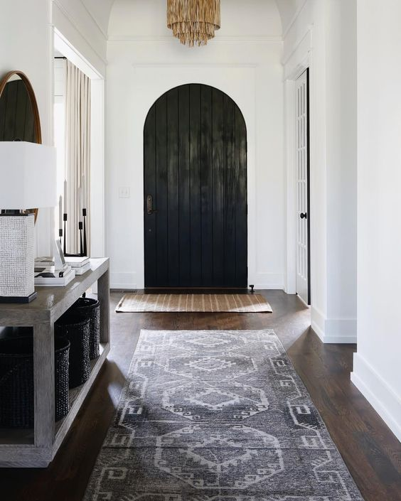 Entry with rug.png