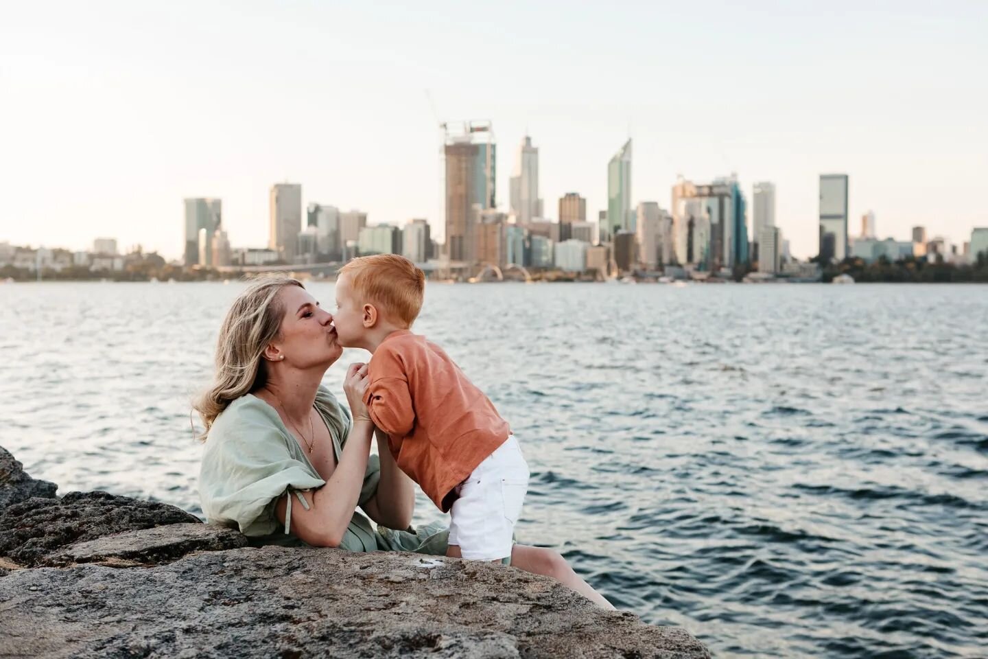 Kisses by the water side 😘

#perthphotographer #perthfamilyphotographer #perthmamas #perthmums #perthlife #ourclickdays #unconventionaltogs #storytellersofchaos #capturingchildhoodhub #clickcommunity #nothingisordinary #clickcommunityblog #clickaway