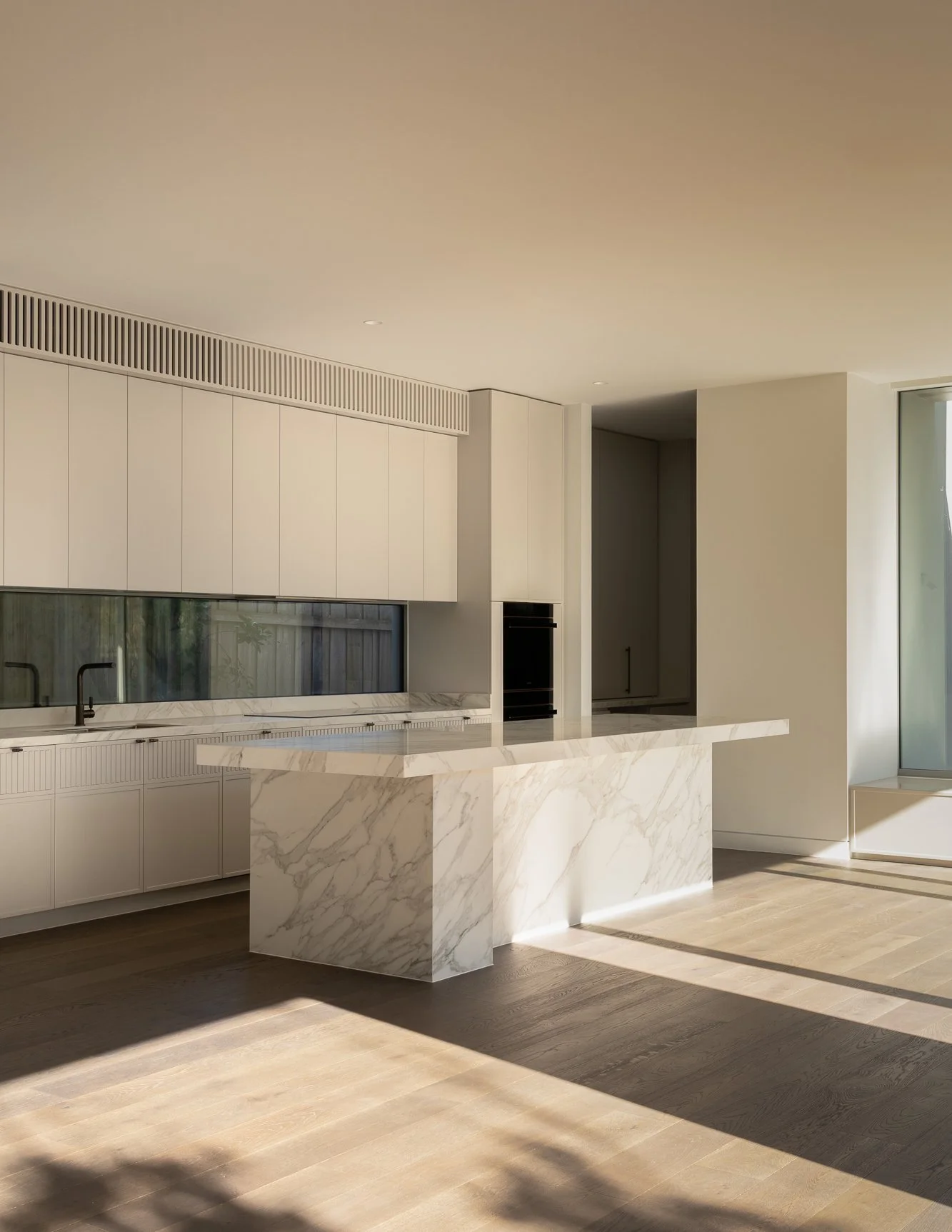 Gili Constructions_GlenIris_LR_2.jpg