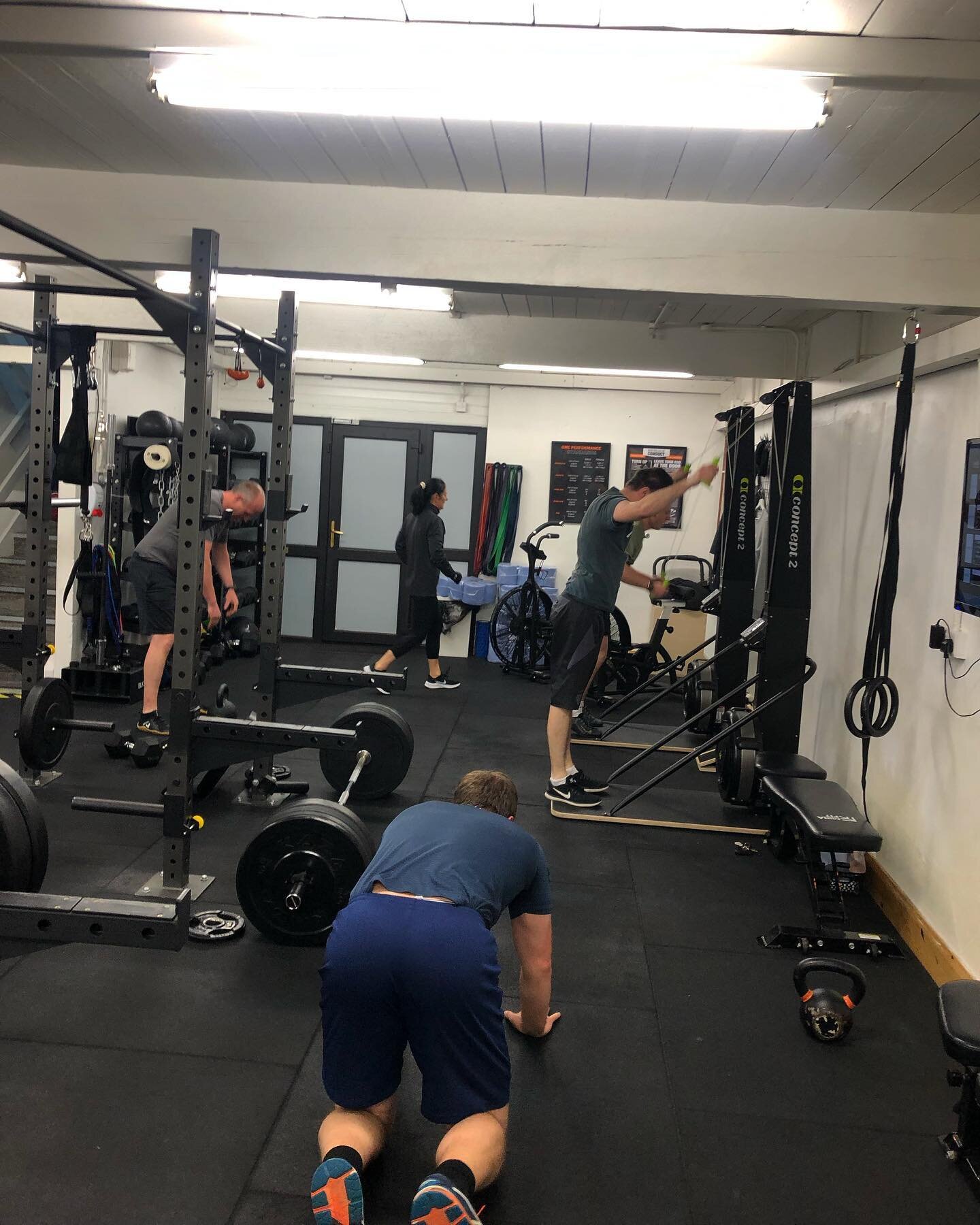 Do you who want to get strong, get lean and feel absolutely amazing in just 6 weeks?? 🙌🏼

If that sounds like something you'd like then your in luck!! 

Like we always say you'll never change your life until you change something you do daily! The s