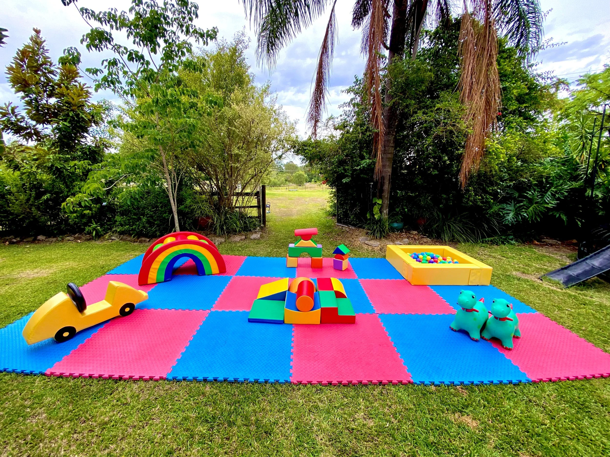 Soft Play Equipment Outdoor Infant Play Area Double Tunnel Slides