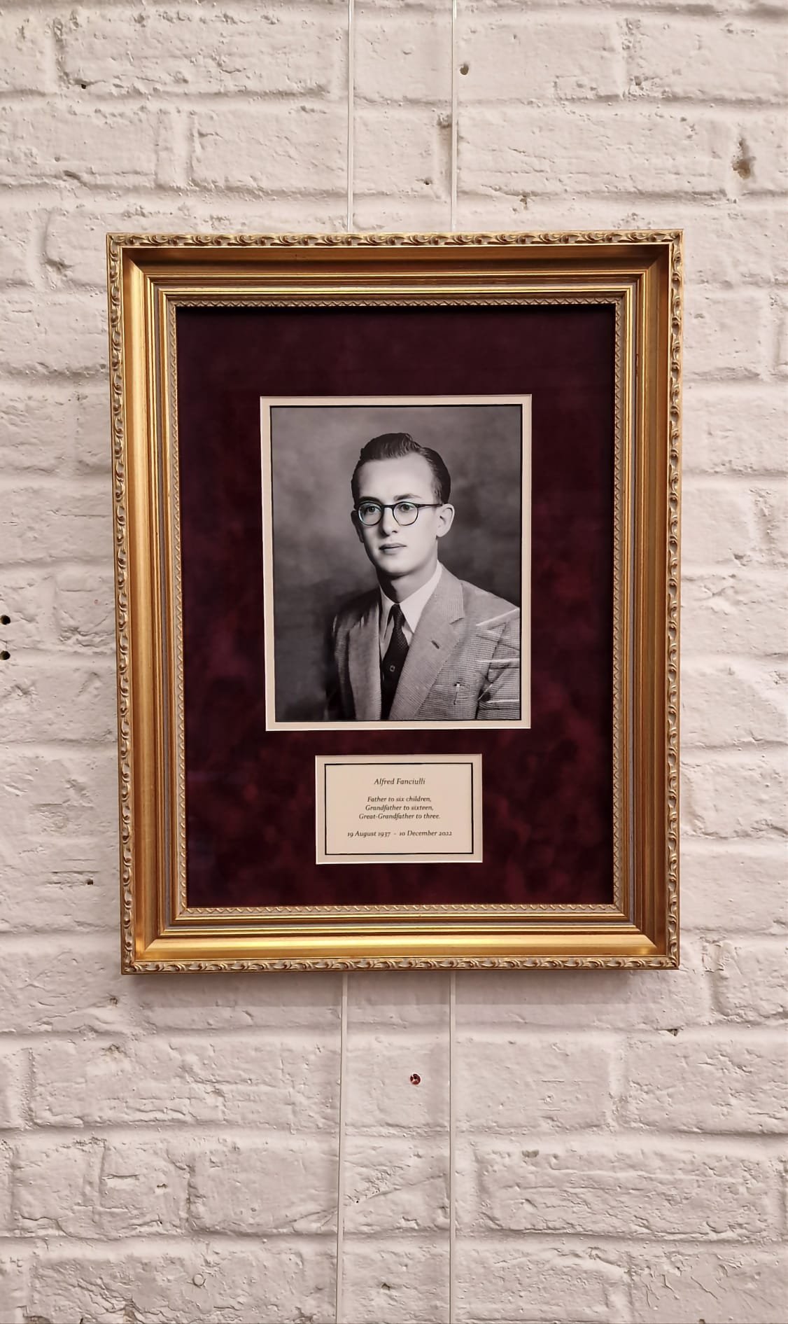 the-bespoke-framer-photographic-framing.jpeg