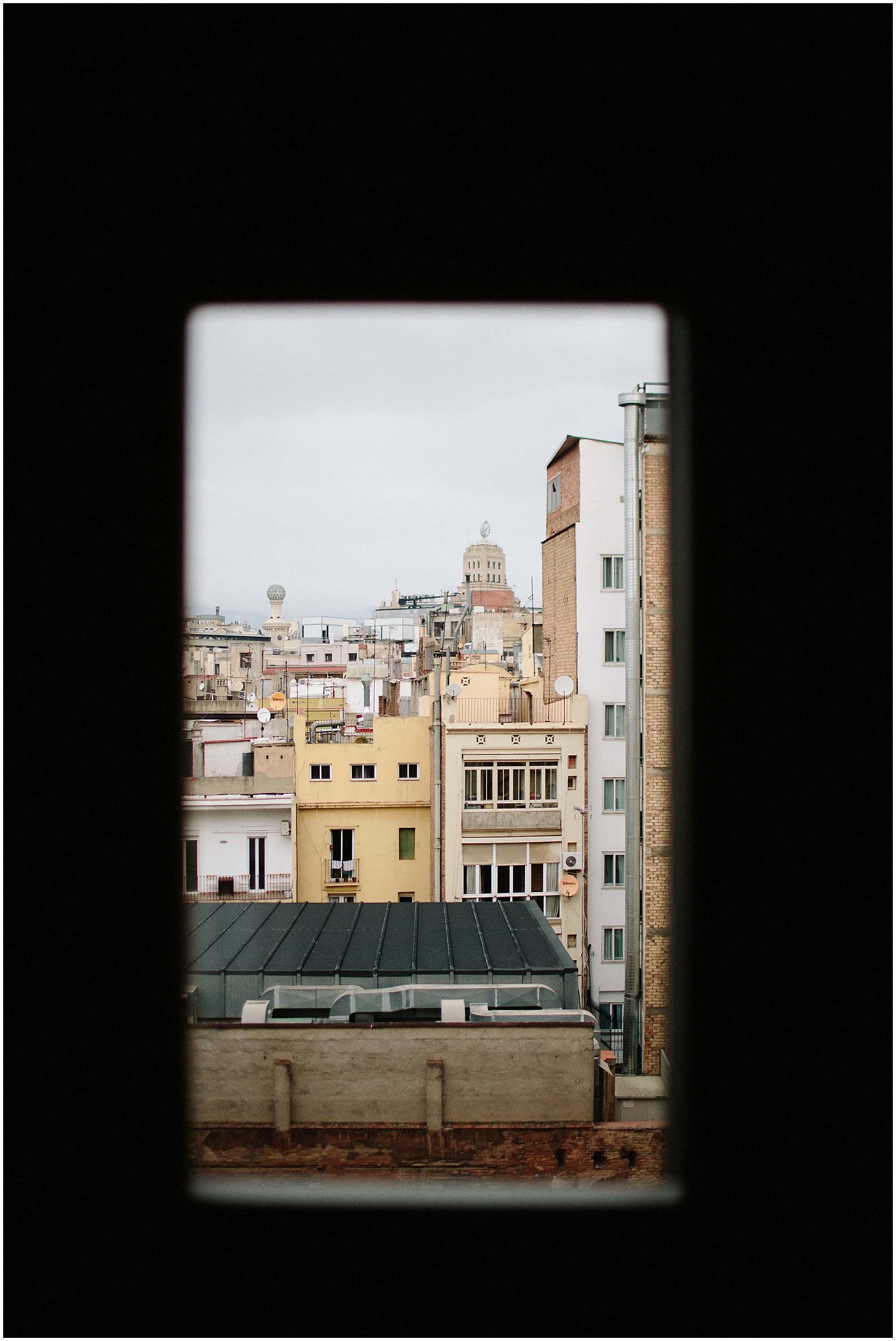 barcelona-elopement-photography-courtney-jon-claudia-rose-carter-1003.jpg