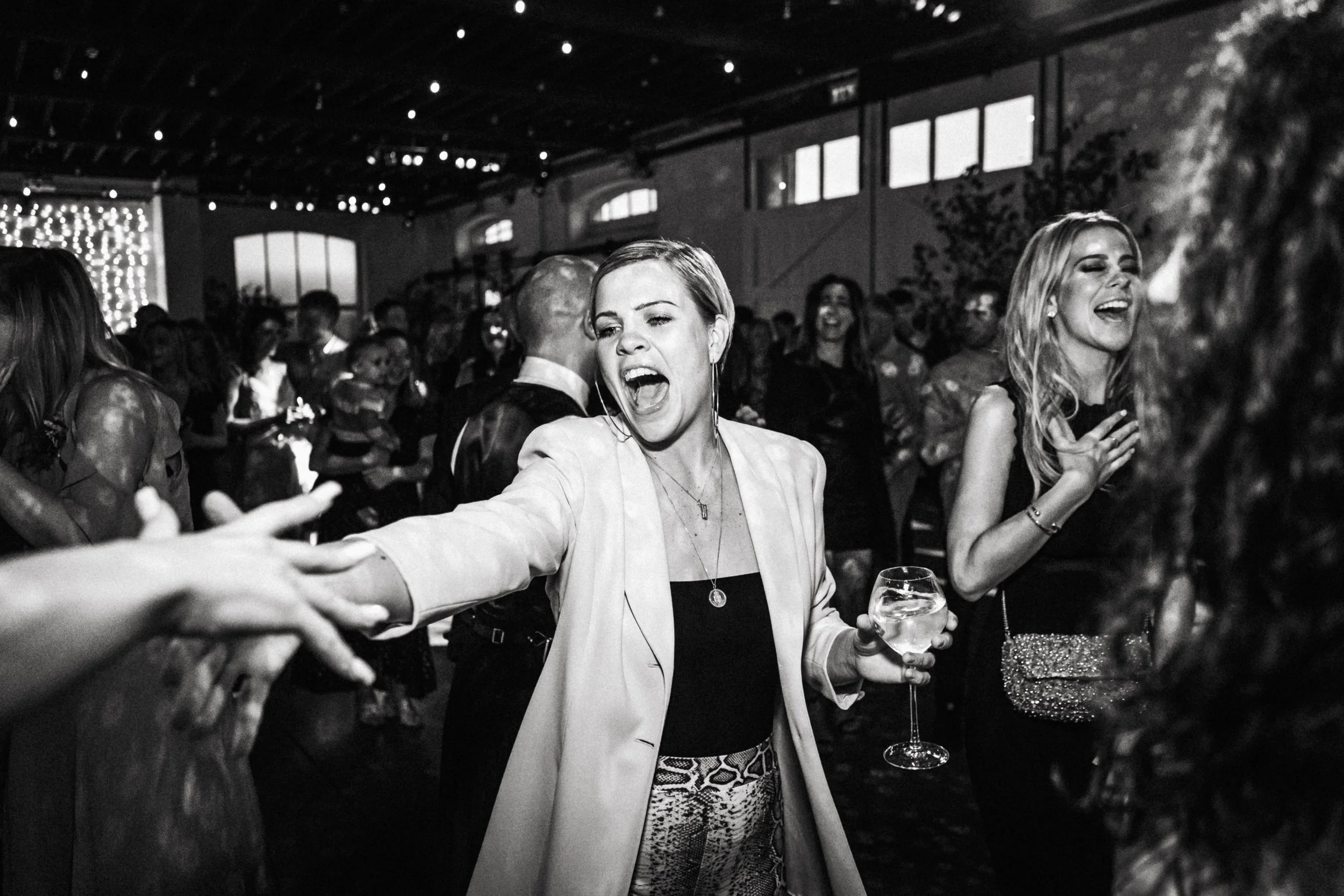 trinity-buoy-wharf-wedding-tom-alex-claudiarosecarter-783.jpg