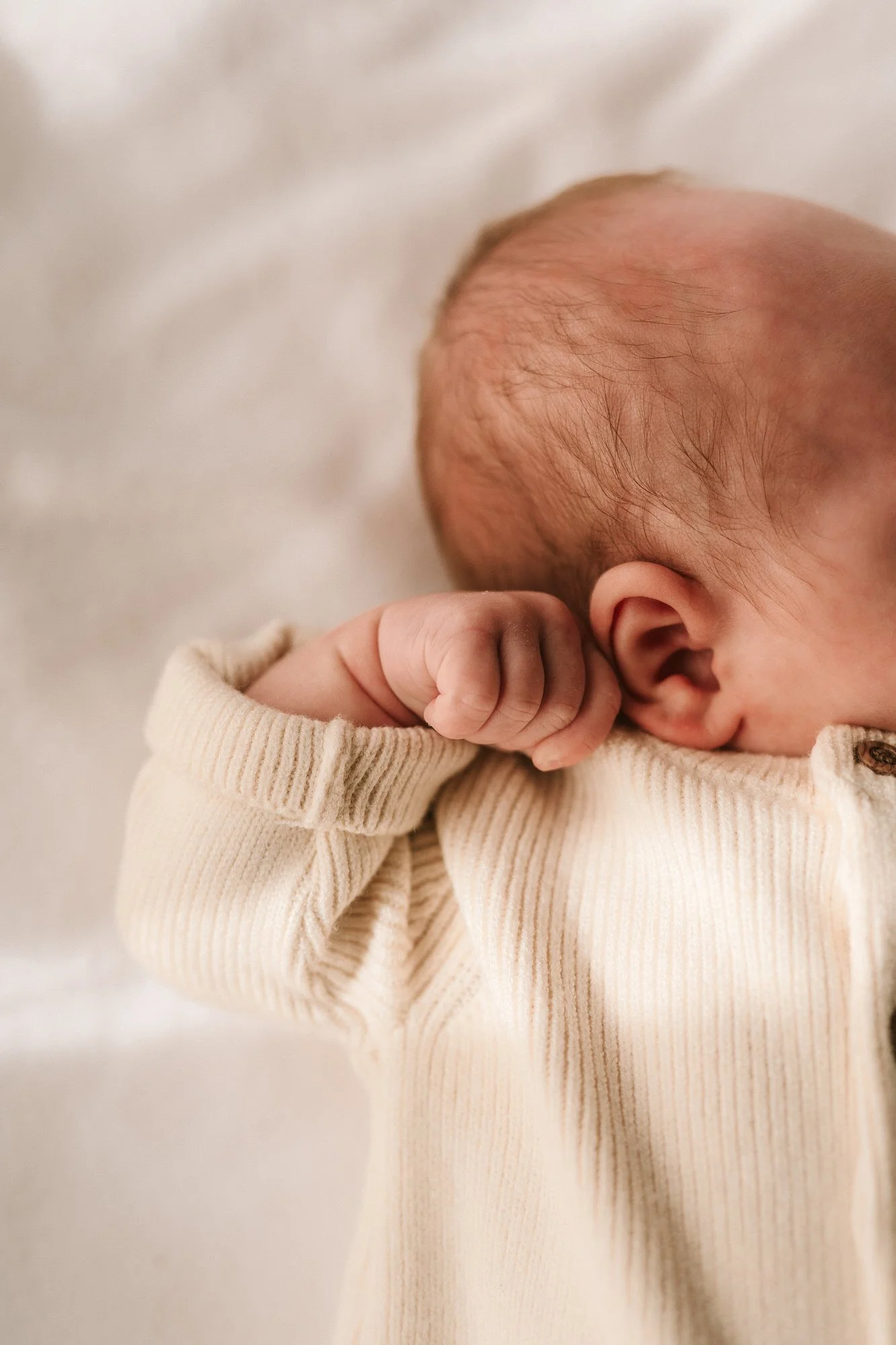 When is the Best Time to Book a Newborn Photographer in Derby?