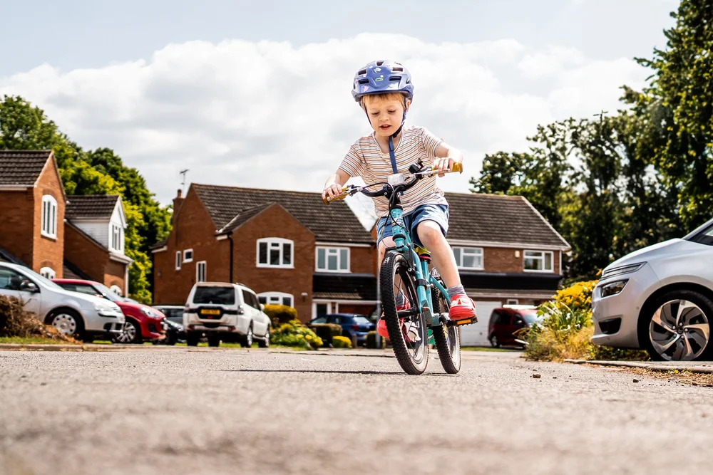 Spring-Family-Photoshoot-Warwickshire-20.jpg