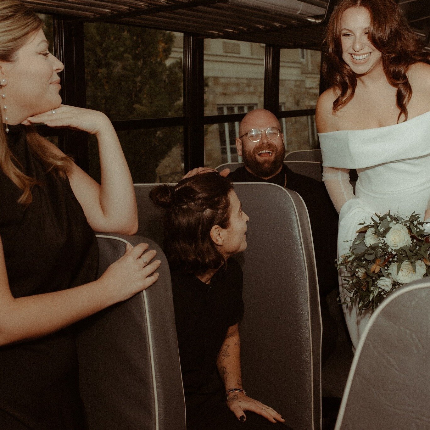 When the crew leave in a bus! Love this! 
.
.
.
#modernbride #busbride #buswedding #funwedding #montrealphotographer