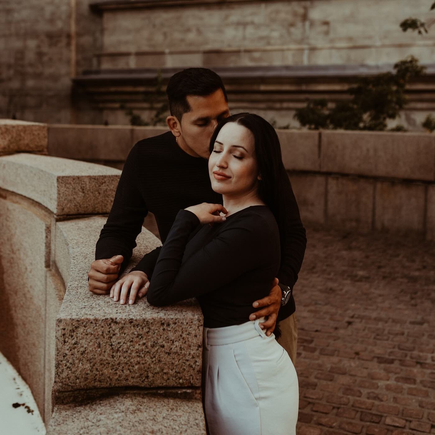 Sofia + Fernando on the blogue for their engagement session ❤️ can&rsquo;t wait for june 15 !