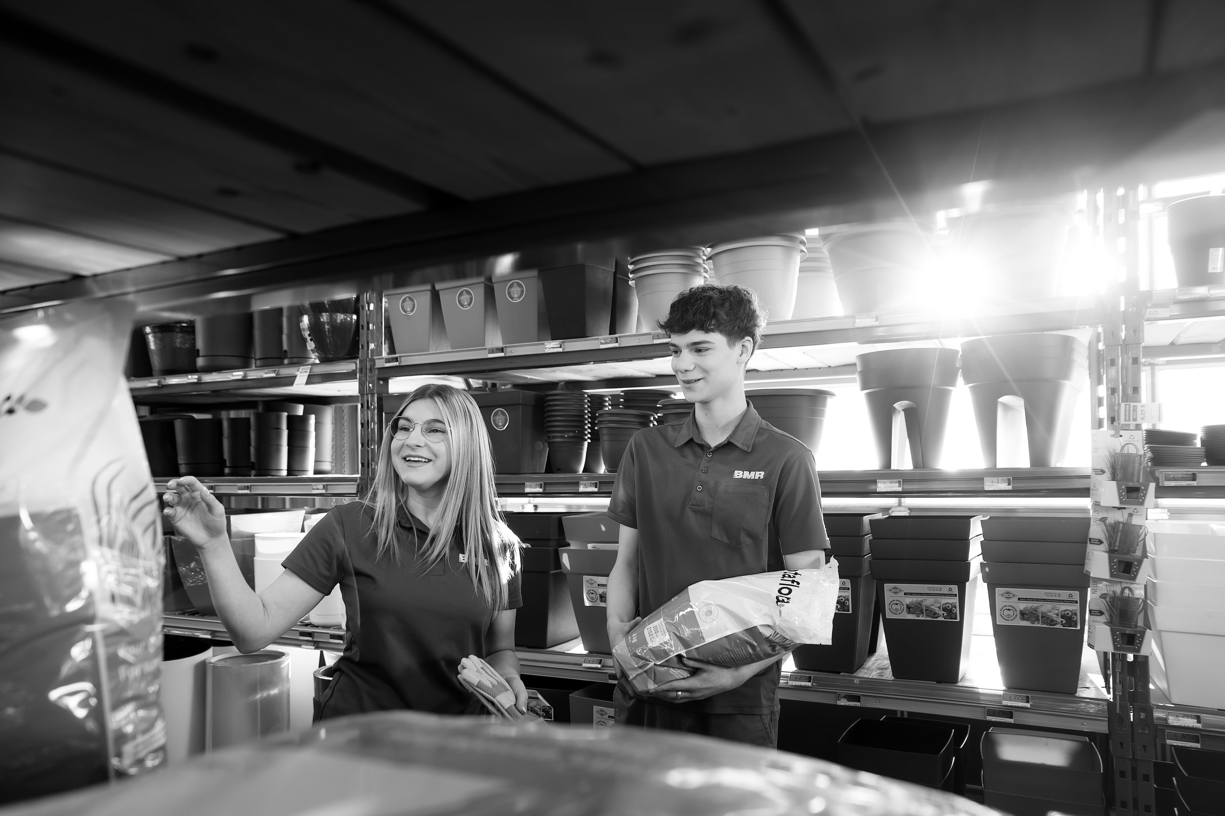 Photo au BMR beloeil des employés au travail