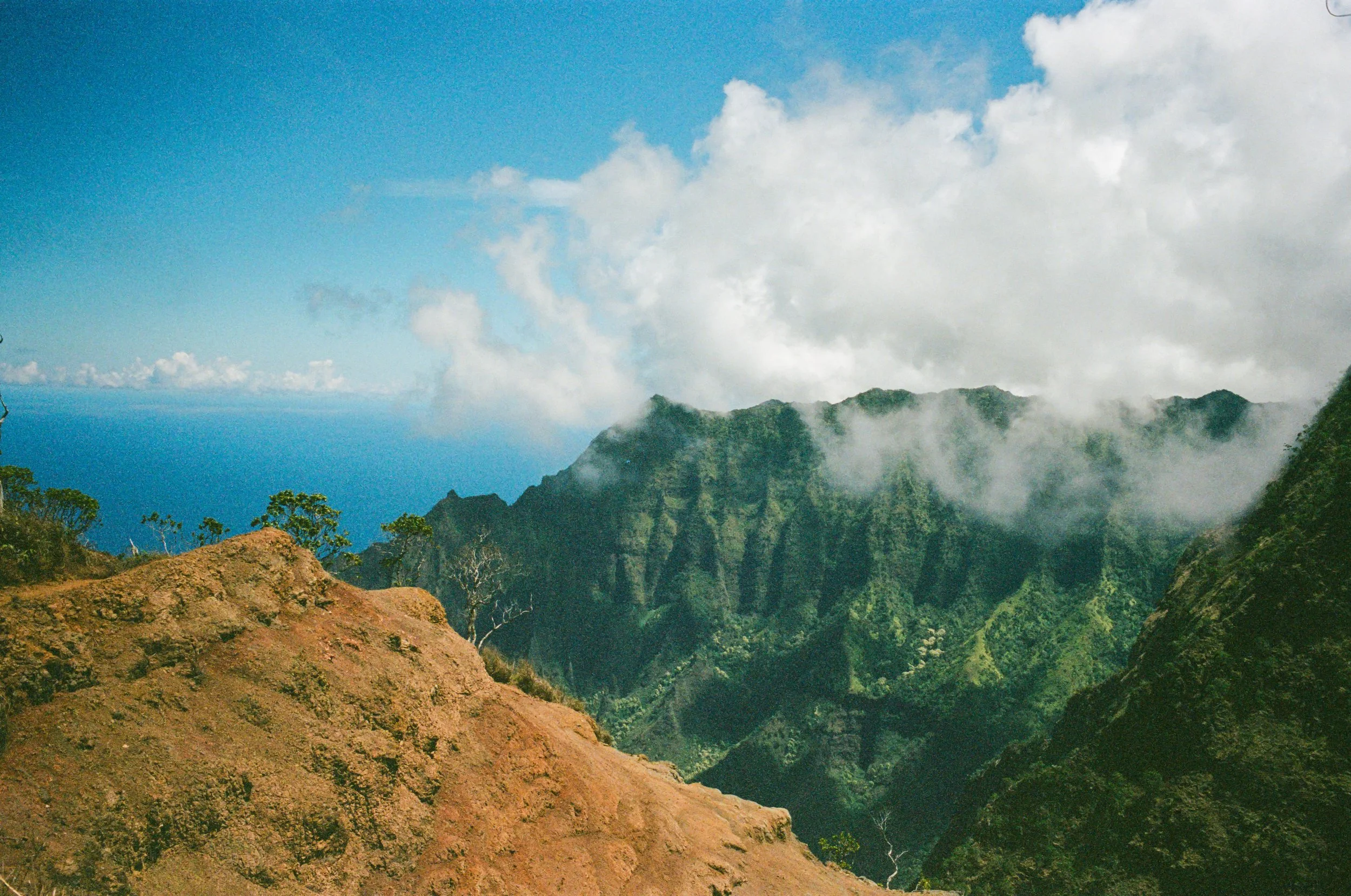 kauai_09'23_kalalau lookout06.jpeg