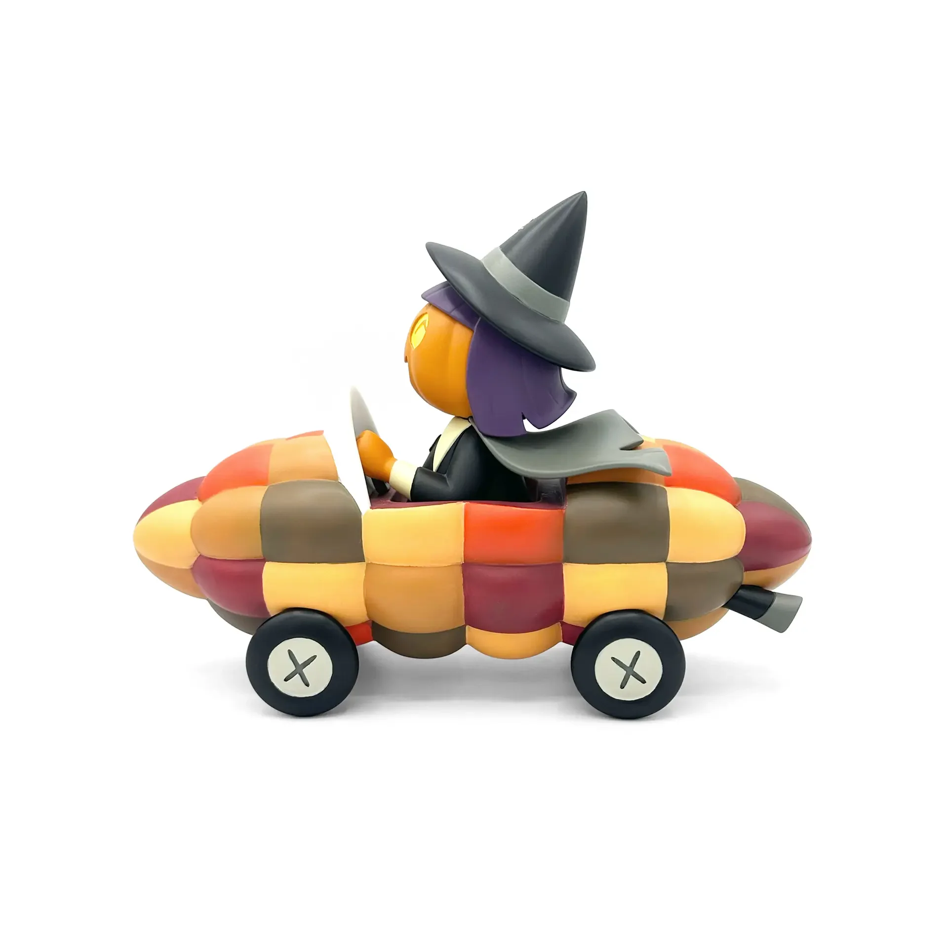 Stephanie Buscema Willa the Way-Out Witch Corn Cob Cruiser resin art toy, right side profile showing patchwork pattern