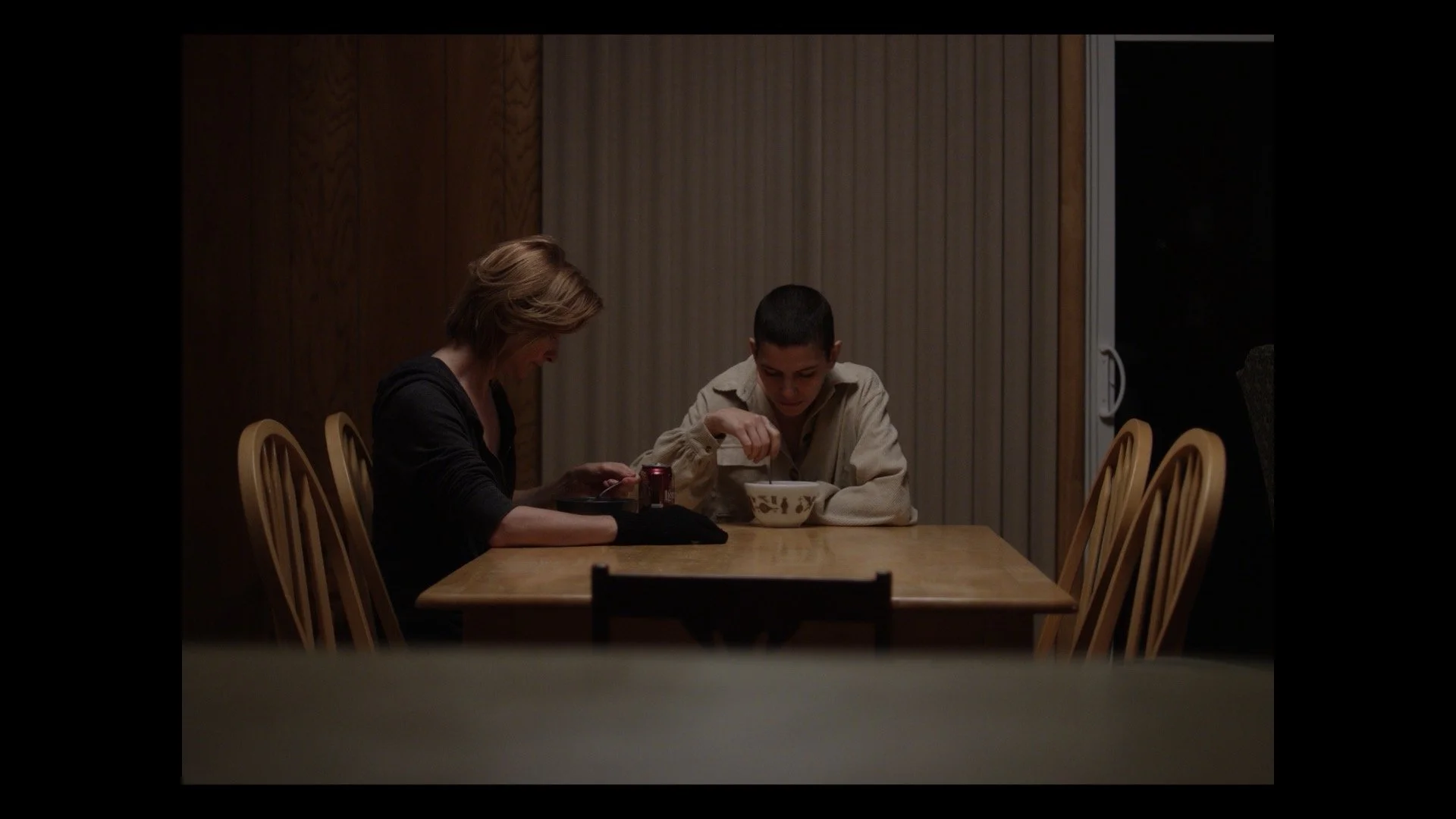 Fading / Directed by: Olivia Reed / Produced by Alexandra Hinajosa and Elise Raven