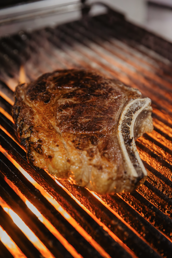 CloverGrill@Emilieguelpa-4.png