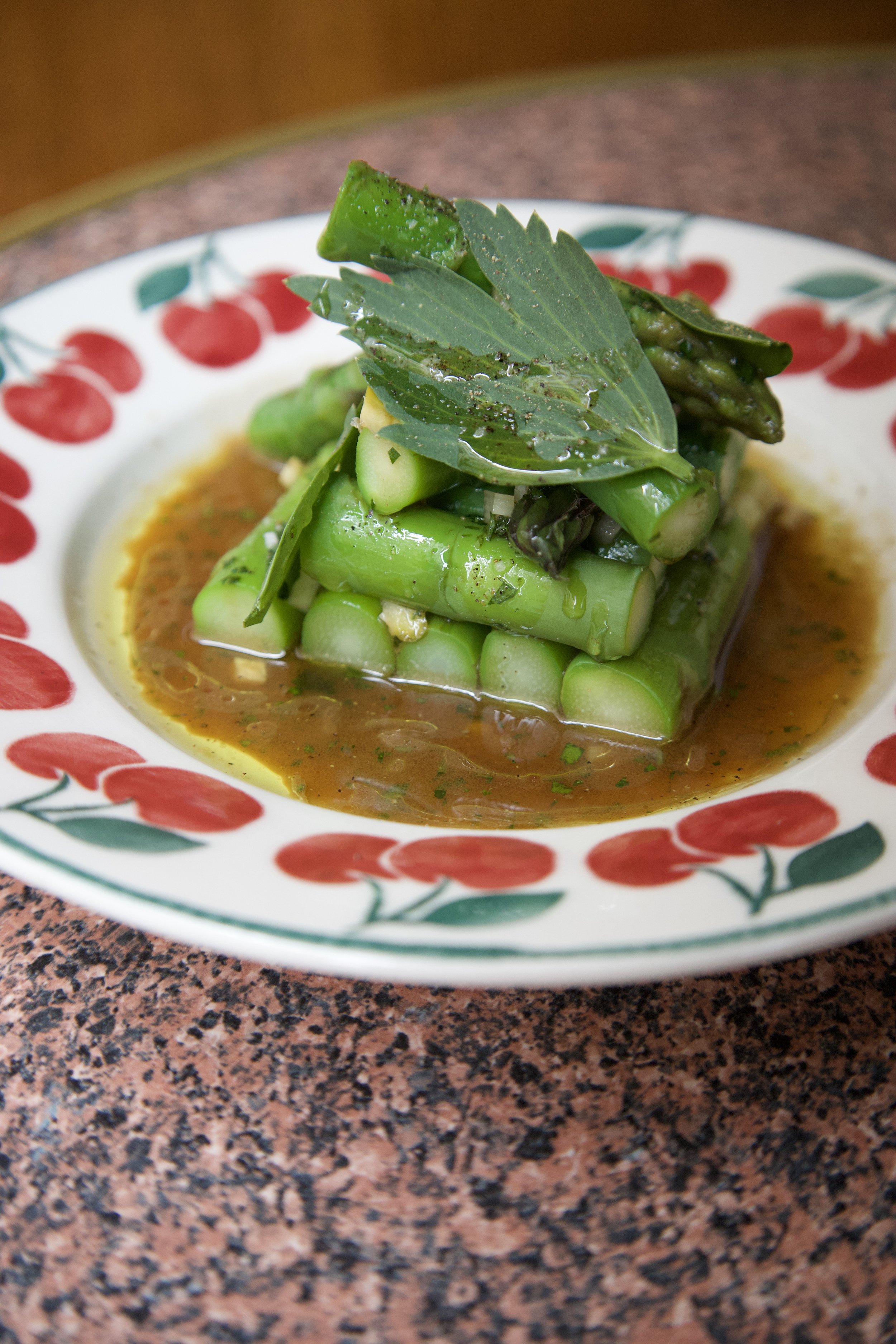 Asperges vertes, vinaigrette aux herbes 2.jpeg