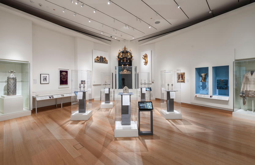 Simona Di Nepi, "From Baghdad to Boston: the MFA's First Judaica Gallery"