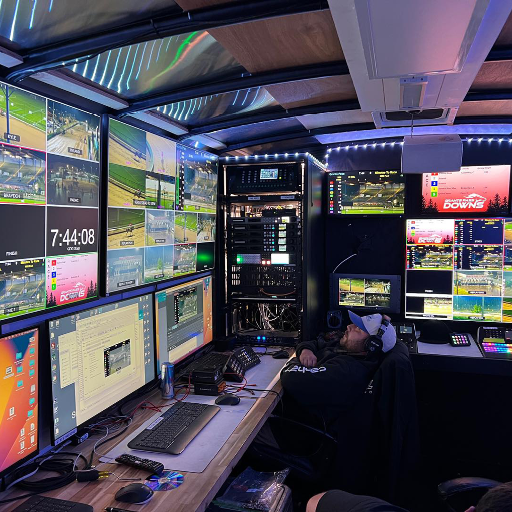 CSL Pro LLC:  What We Do - Professional Equipment