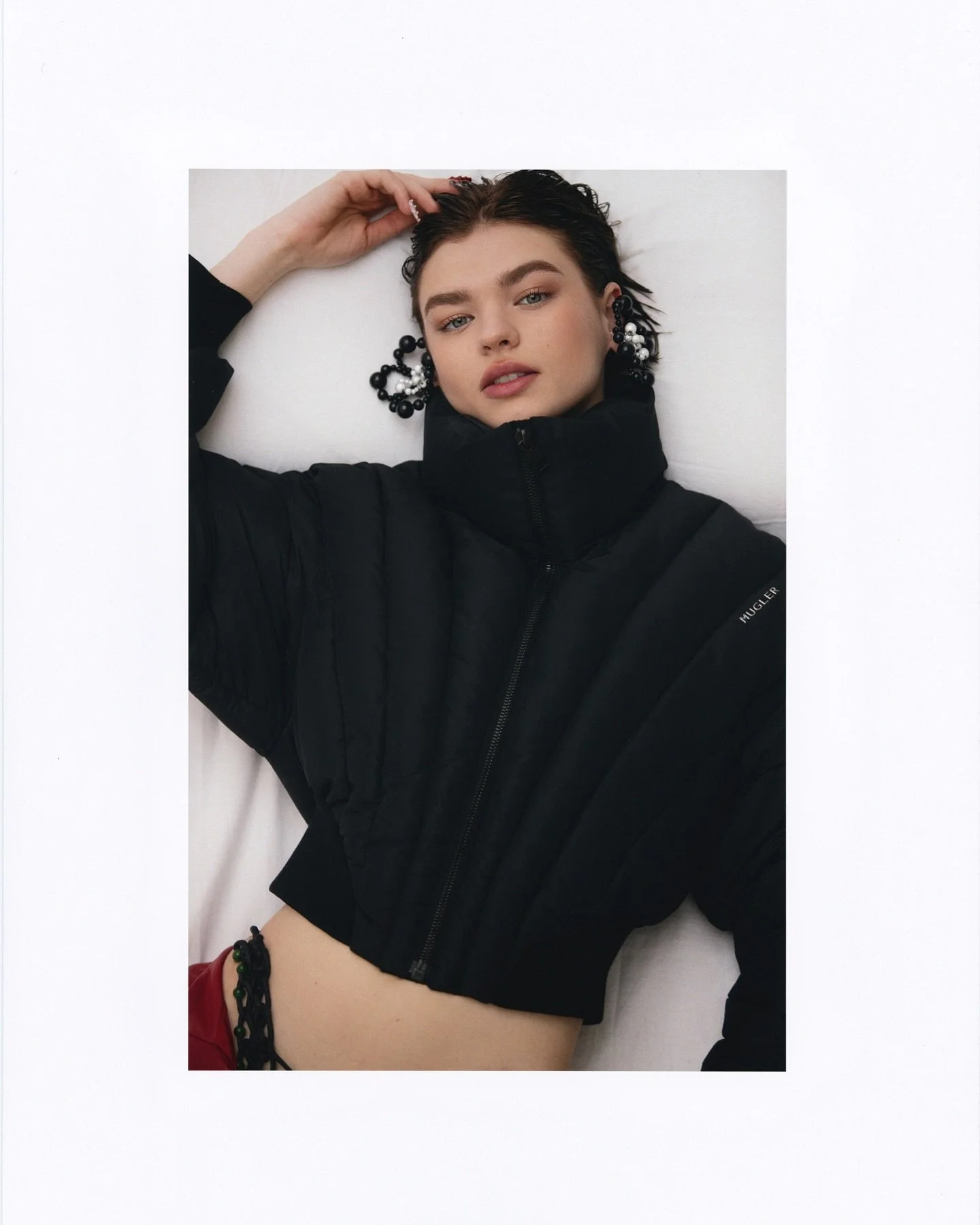 Fashion assist / CHASING THE STITCH for @reckless_magazine 

Art Director + Stylist: @layladesjardins / Photographer: @adrianaroslin @canadacanadaphoto / Model: @siavaleryia @wildmgmt / HMUA: @tatiotmakeup @prima.talent / Fashion Assistant: @juliaabb